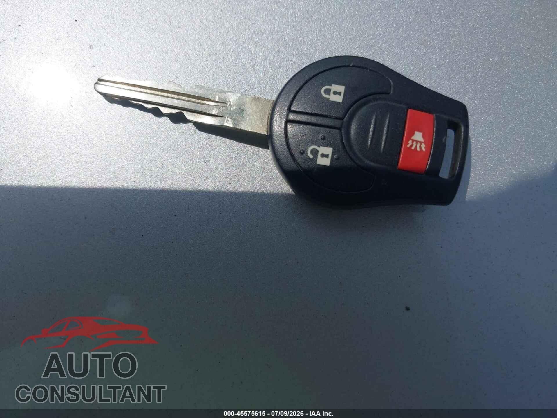 NISSAN VERSA NOTE 2014 - 3N1CE2CPXEL426357