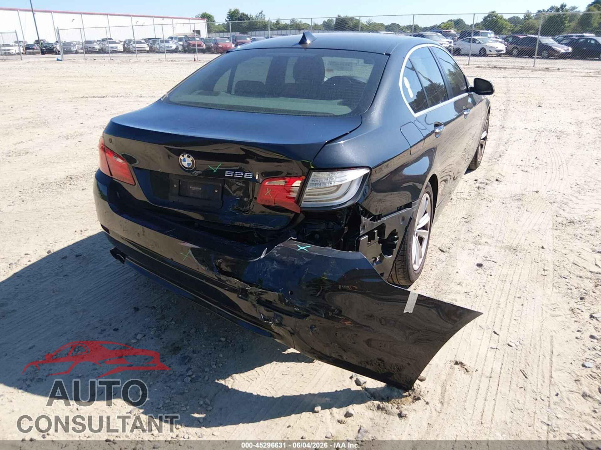BMW 528I 2012 - WBAXH5C59CDW09044