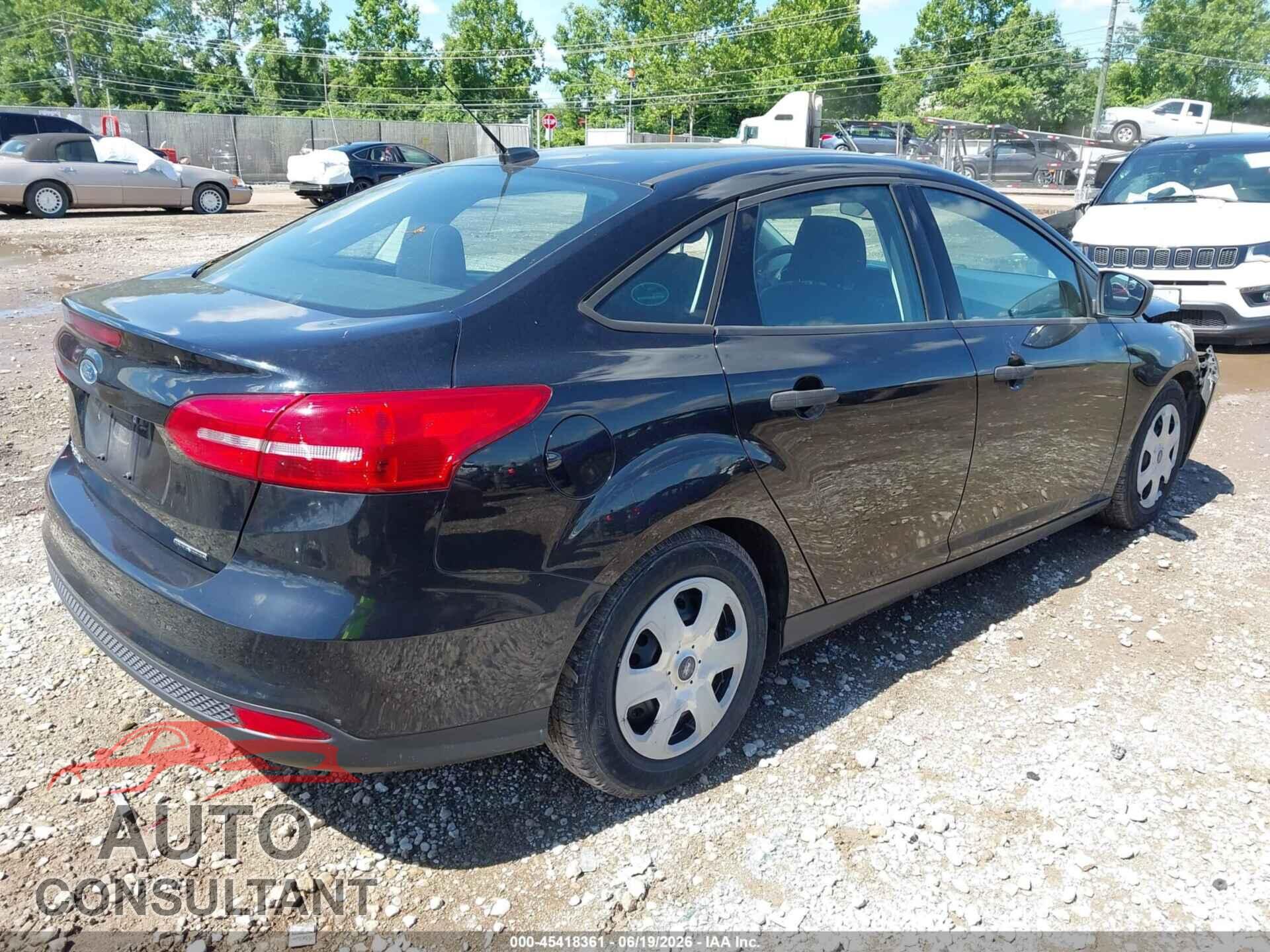 FORD FOCUS 2016 - 1FADP3E22GL208131