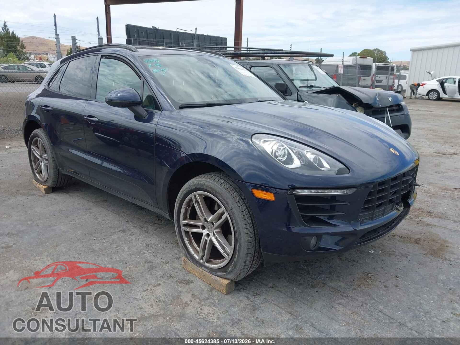 PORSCHE MACAN 2018 - WP1AA2A51JLB11517