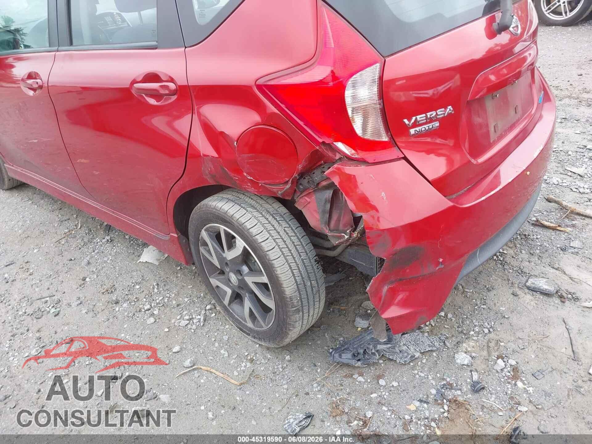 NISSAN VERSA NOTE 2015 - 3N1CE2CP7FL369357