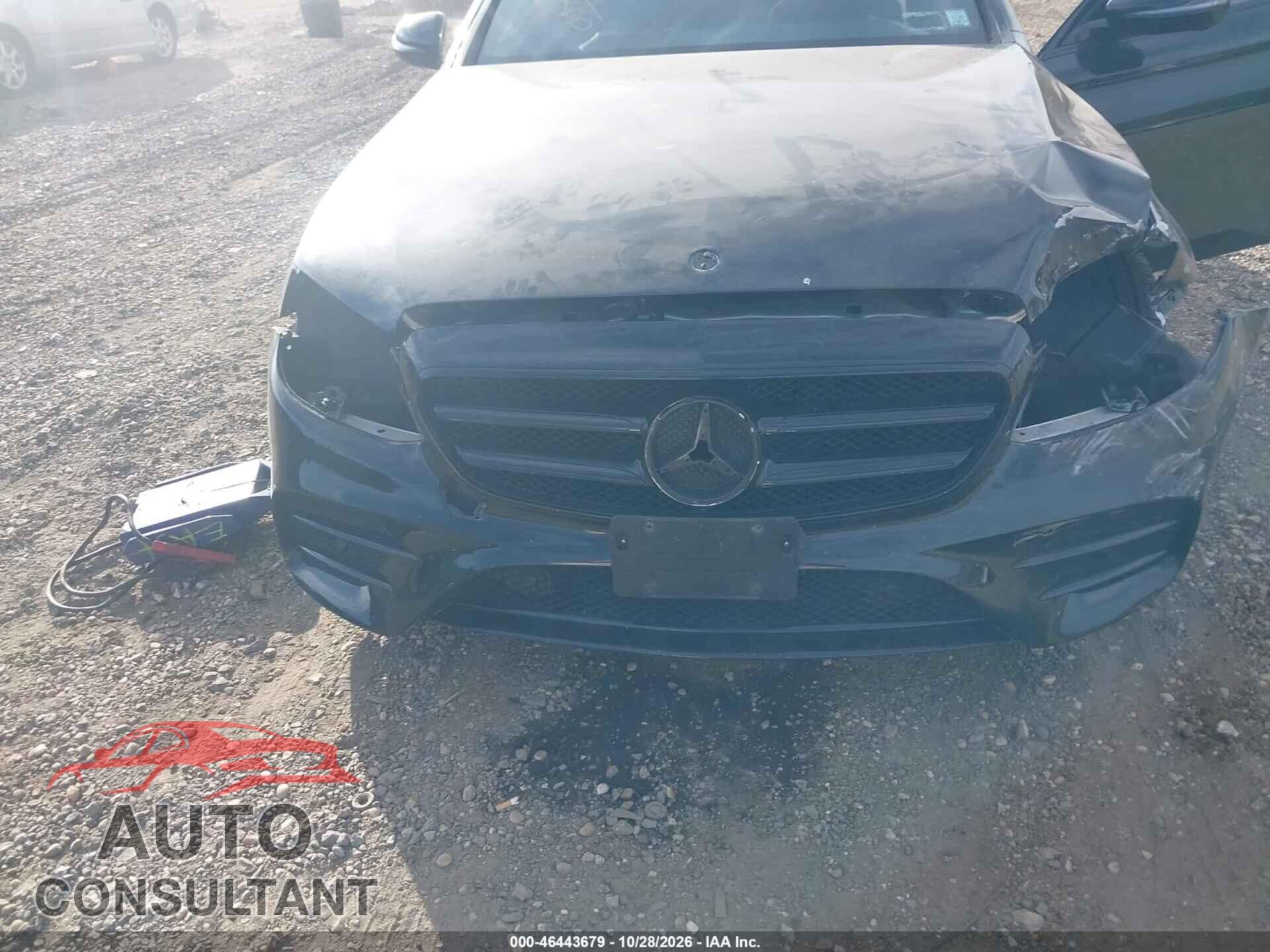 MERCEDES-BENZ E 300 2017 - WDDZF4KB0HA047553