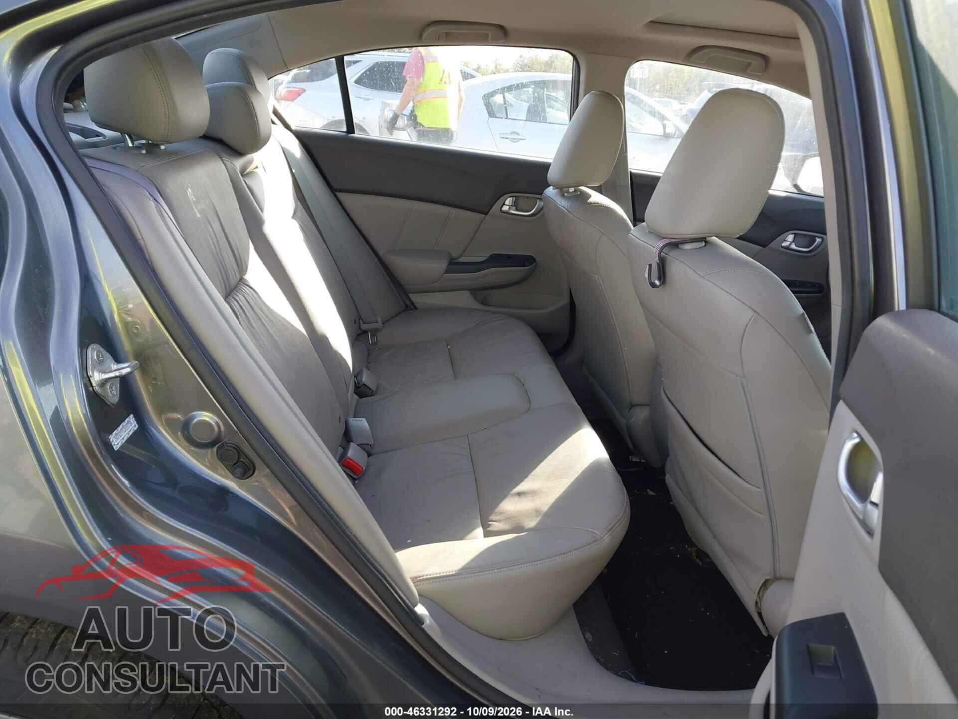 HONDA CIVIC 2012 - 2HGFB2F95CH307784