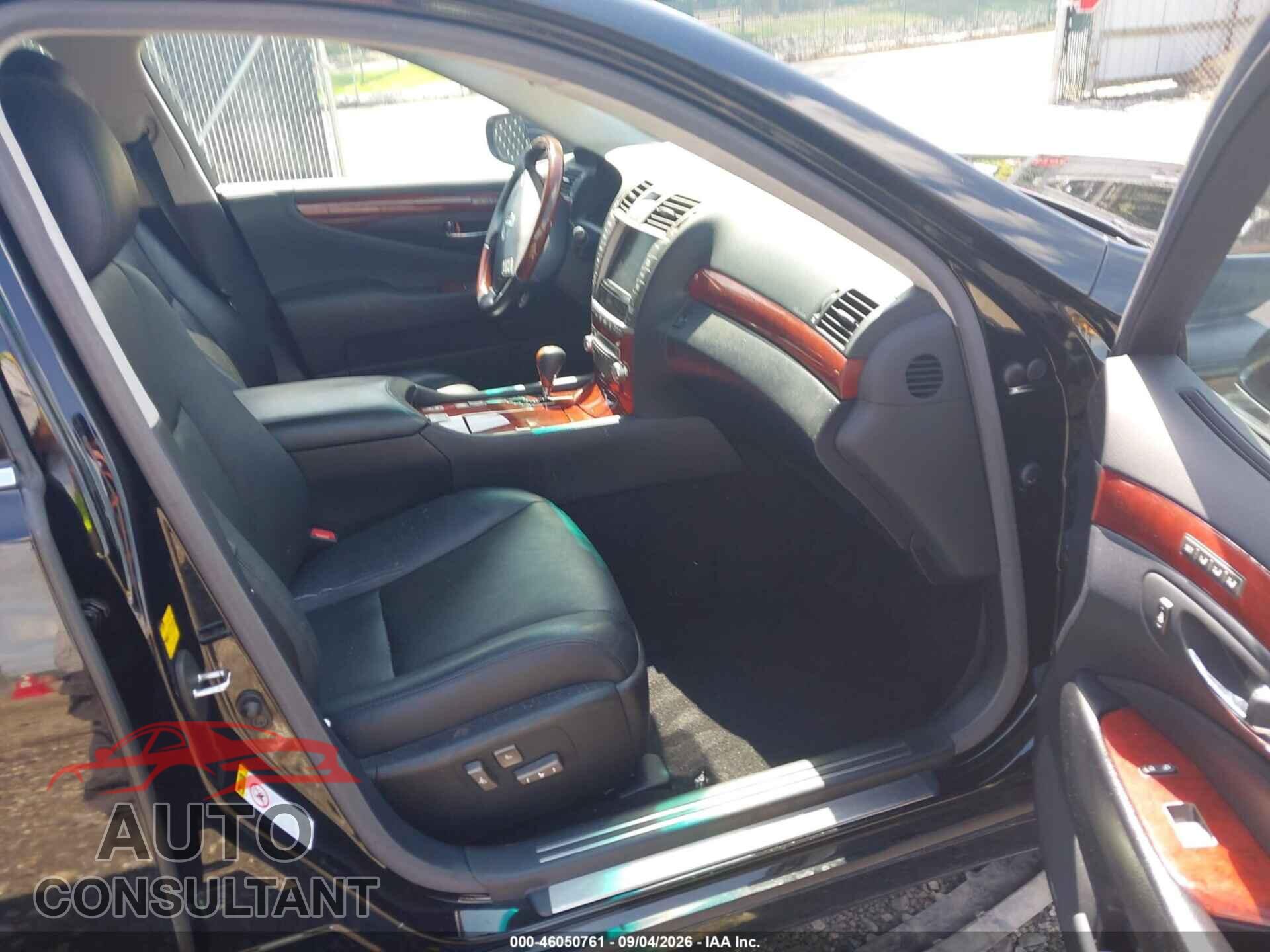 LEXUS LS 460 2012 - JTHBL5EF7C5113556