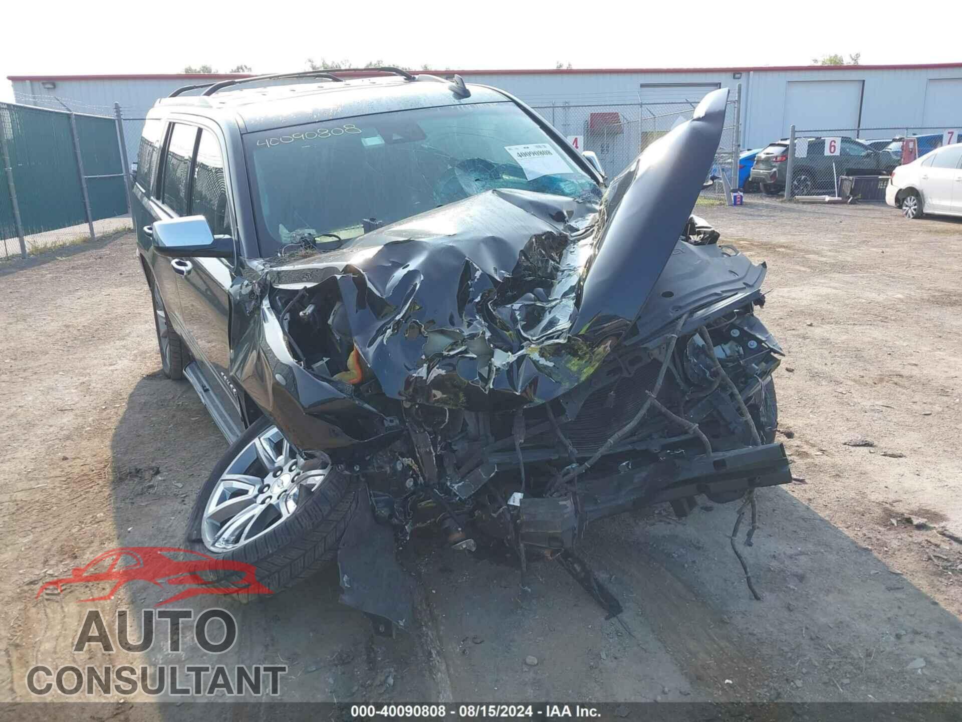 CHEVROLET TAHOE 2017 - 1GNSKCKC2HR153473