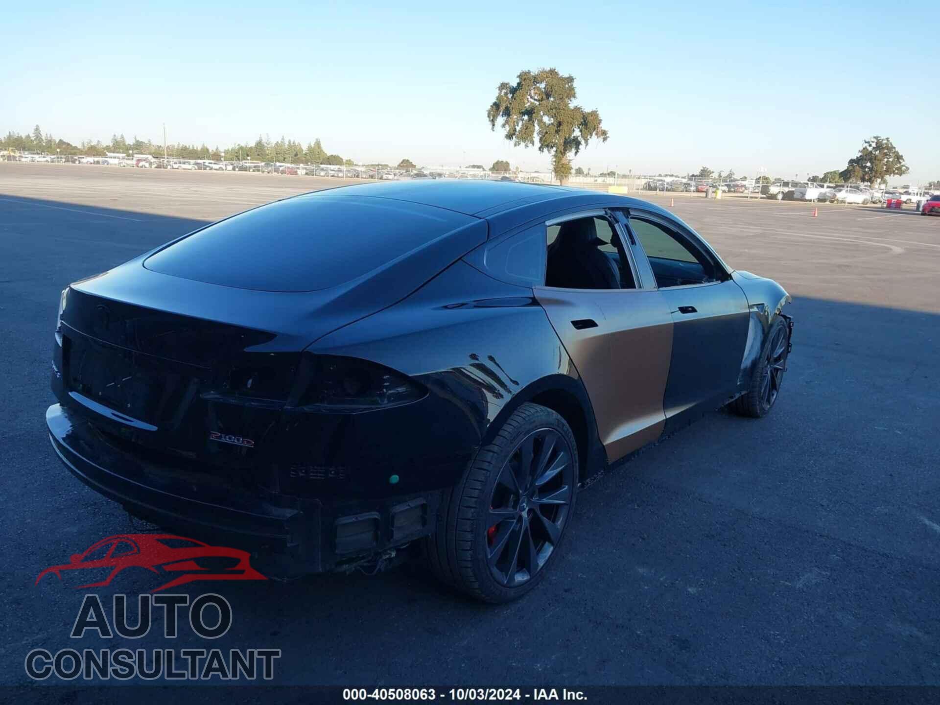 TESLA MODEL S 2018 - 5YJSA1E45JF247167