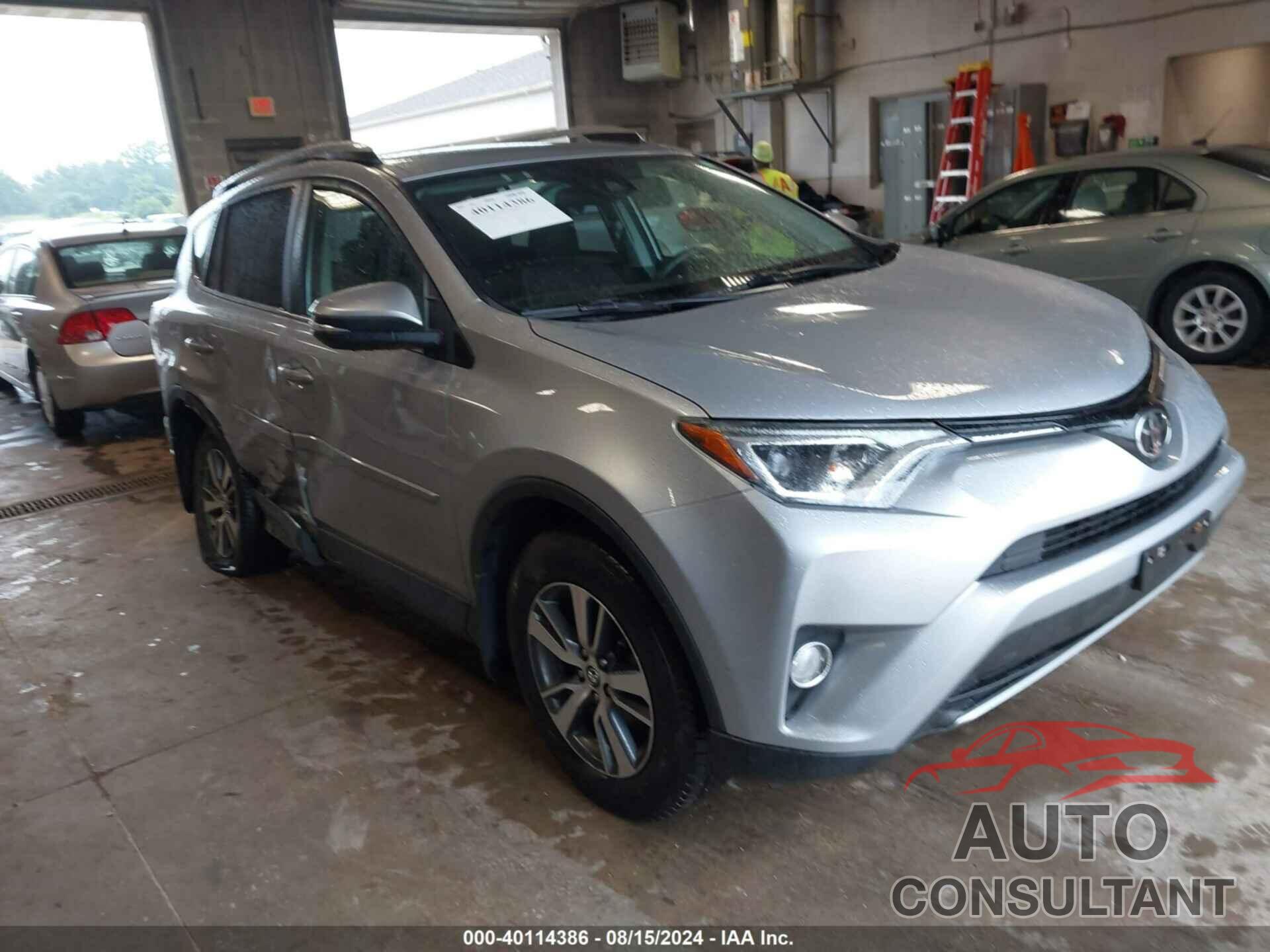 TOYOTA RAV4 2017 - 2T3RFREV5HW694819