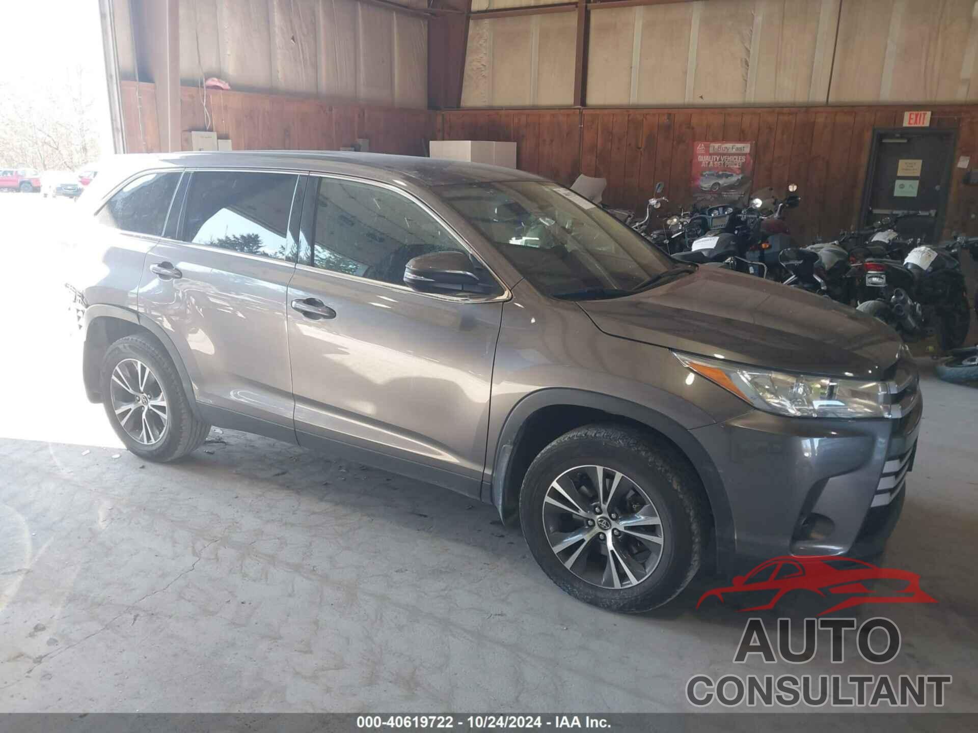 TOYOTA HIGHLANDER 2019 - 5TDBZRFH4KS929608