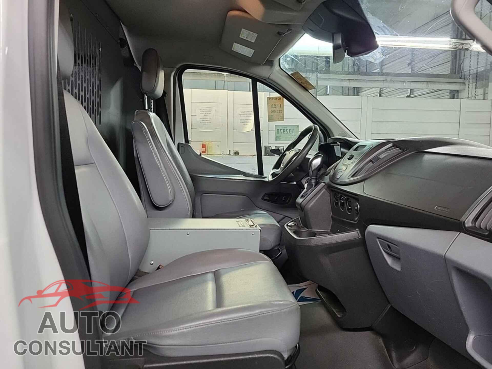 FORD TRANSIT 2018 - 1FTYE1YM2JKB52014