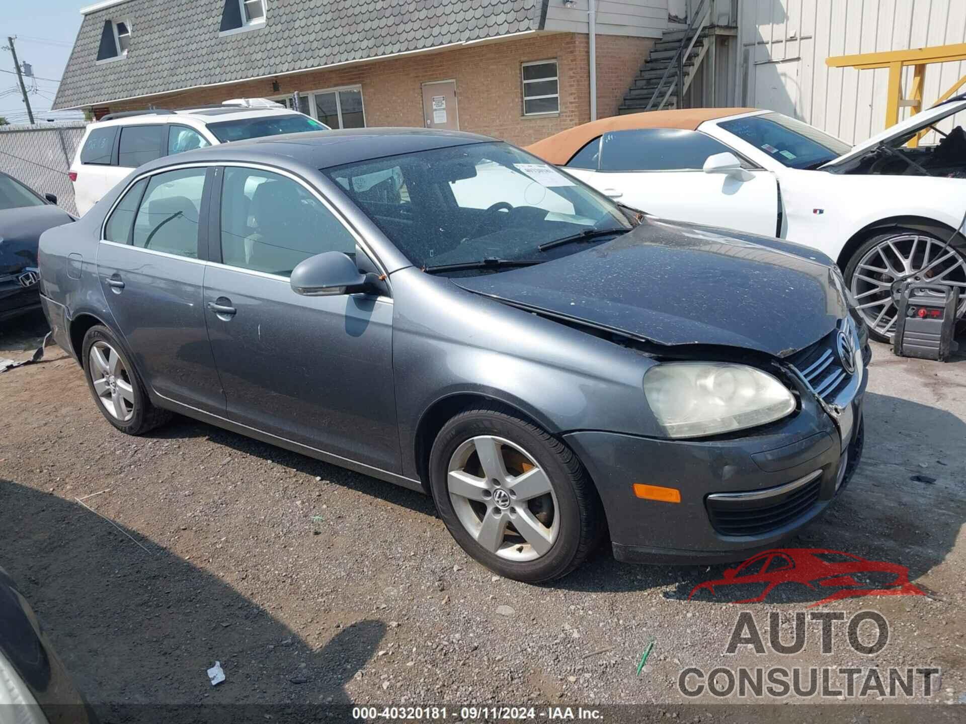 VOLKSWAGEN JETTA 2009 - 3VWRM71K39M128275