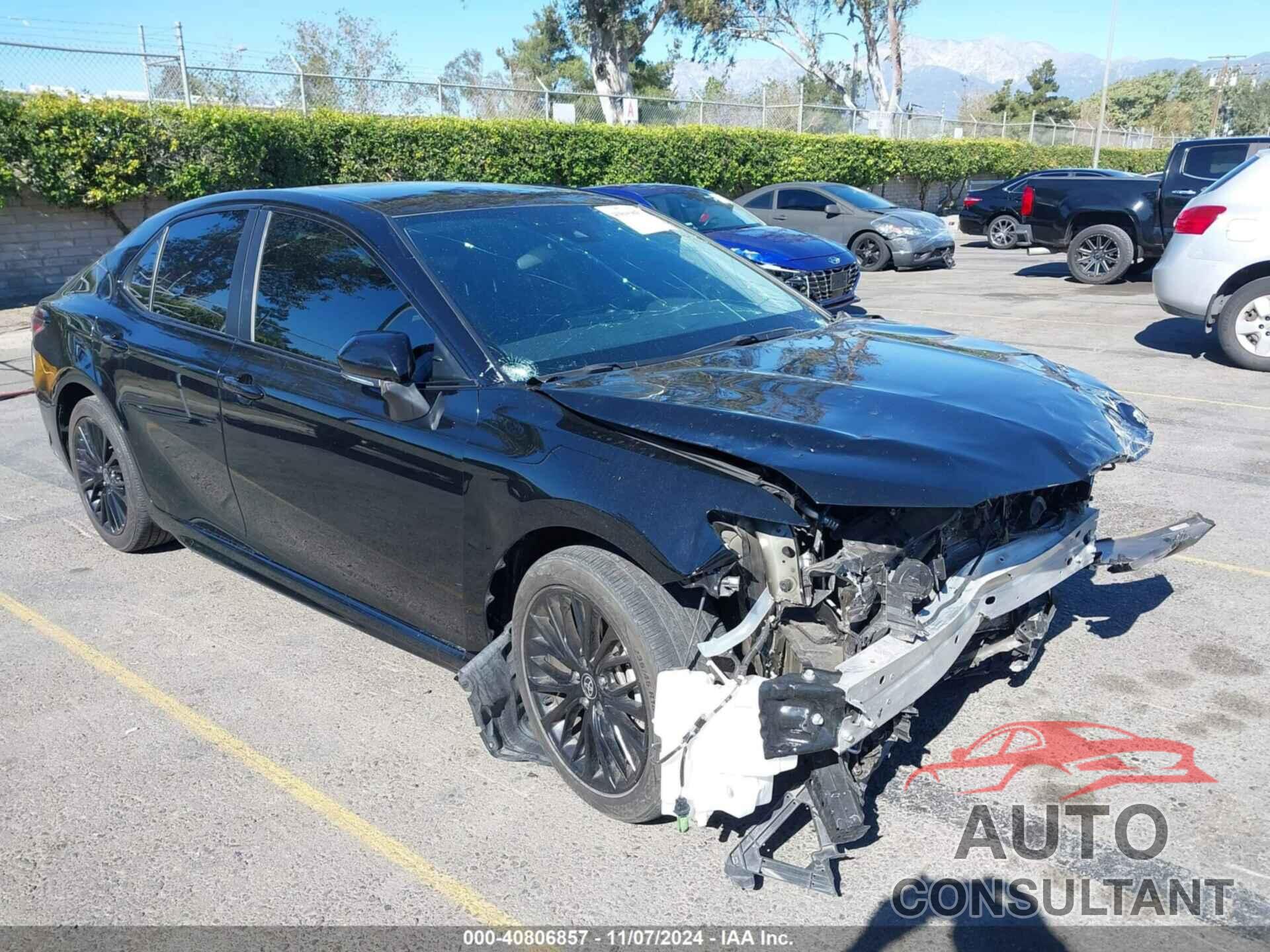 TOYOTA CAMRY 2022 - 4T1G11AK2NU057202