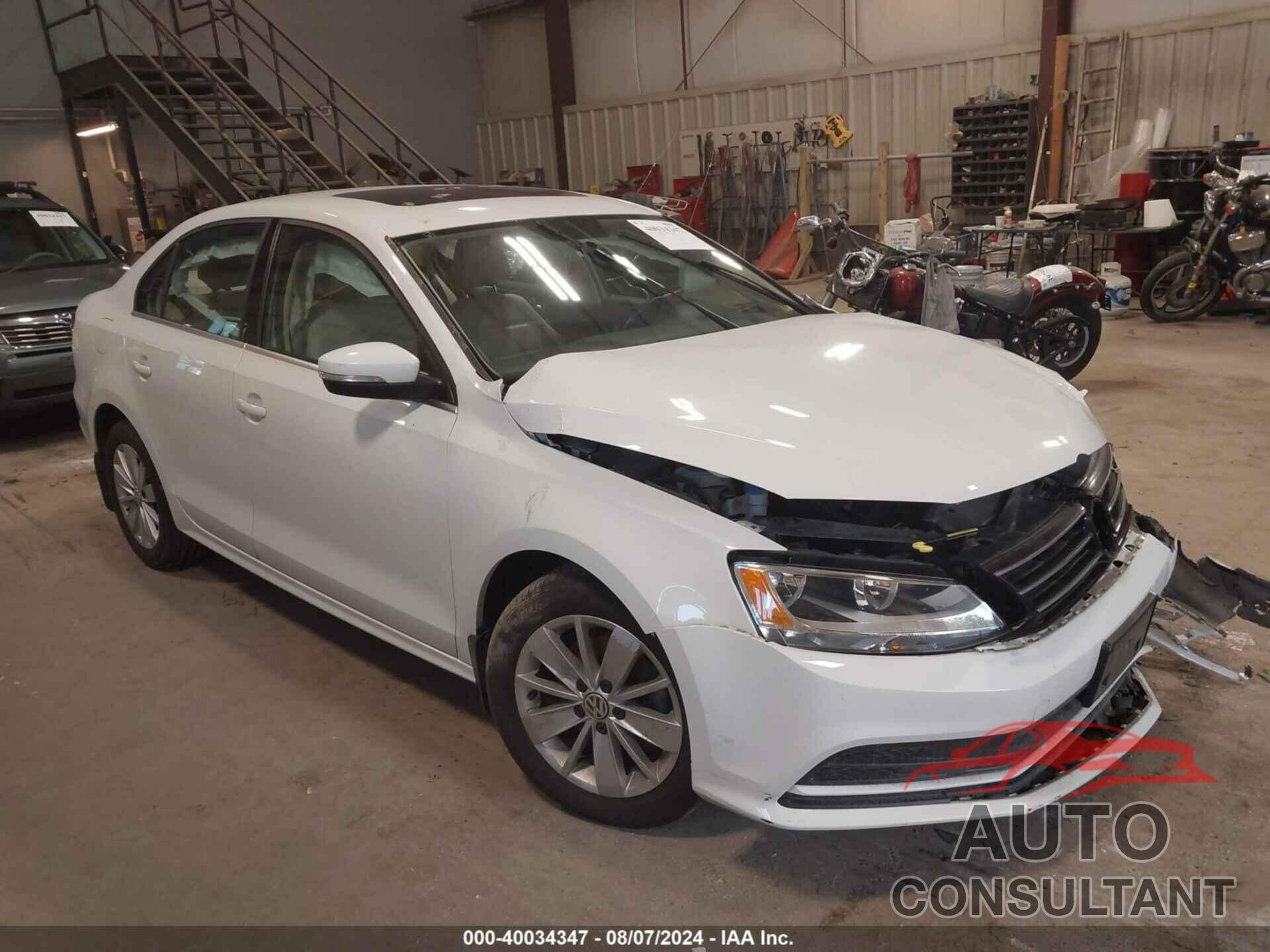 VOLKSWAGEN JETTA 2016 - 3VWD67AJ6GM392440