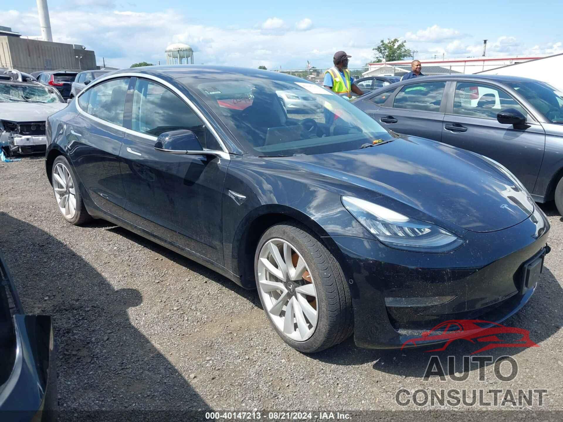 TESLA MODEL 3 2018 - 5YJ3E1EA4JF046844