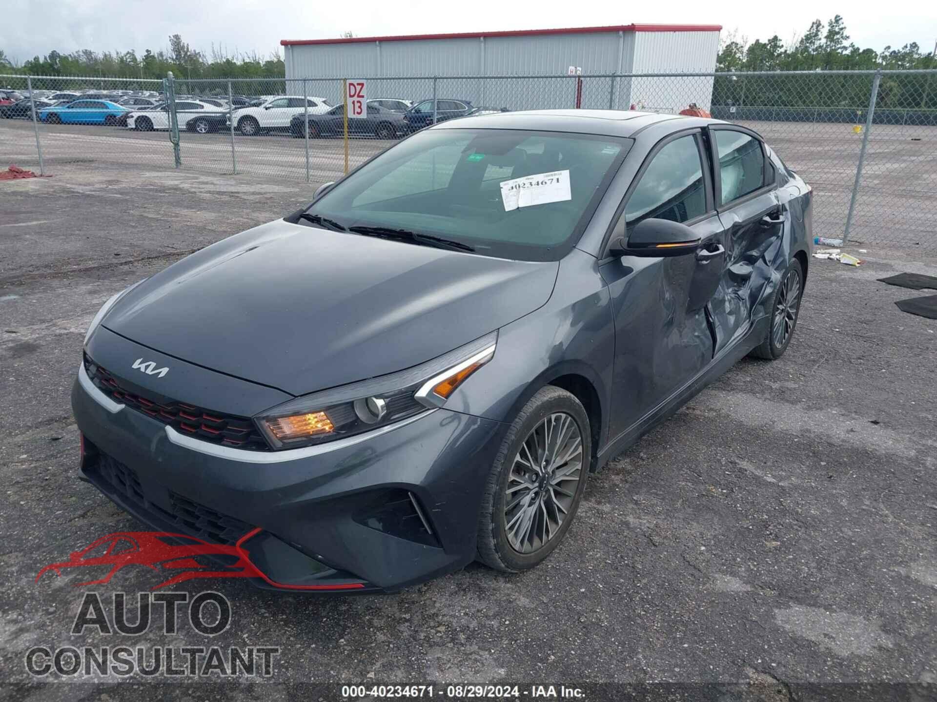 KIA FORTE 2023 - 3KPF54AD8PE555817