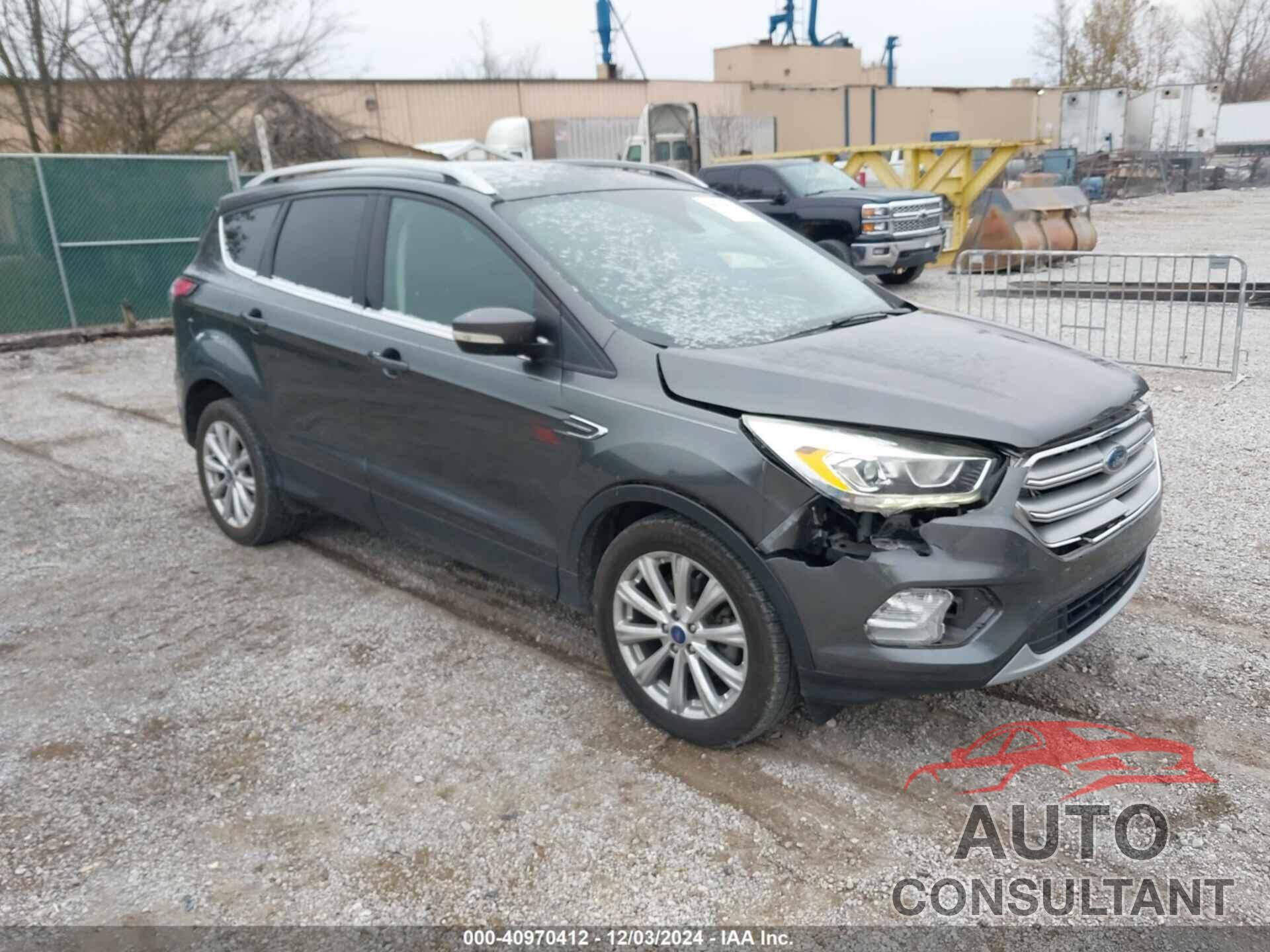 FORD ESCAPE 2017 - 1FMCU0JD4HUC73039