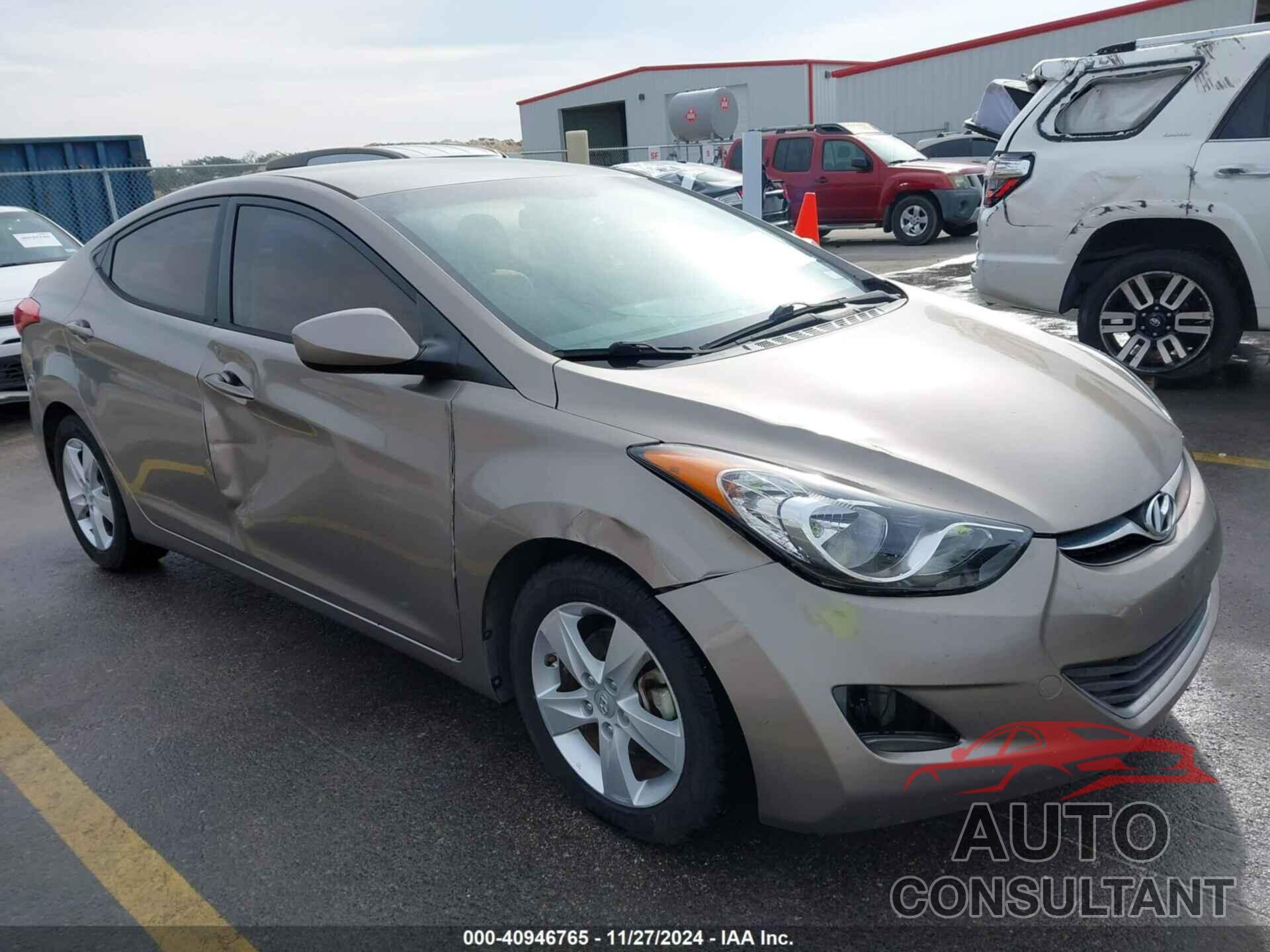 HYUNDAI ELANTRA 2013 - 5NPDH4AE9DH194564