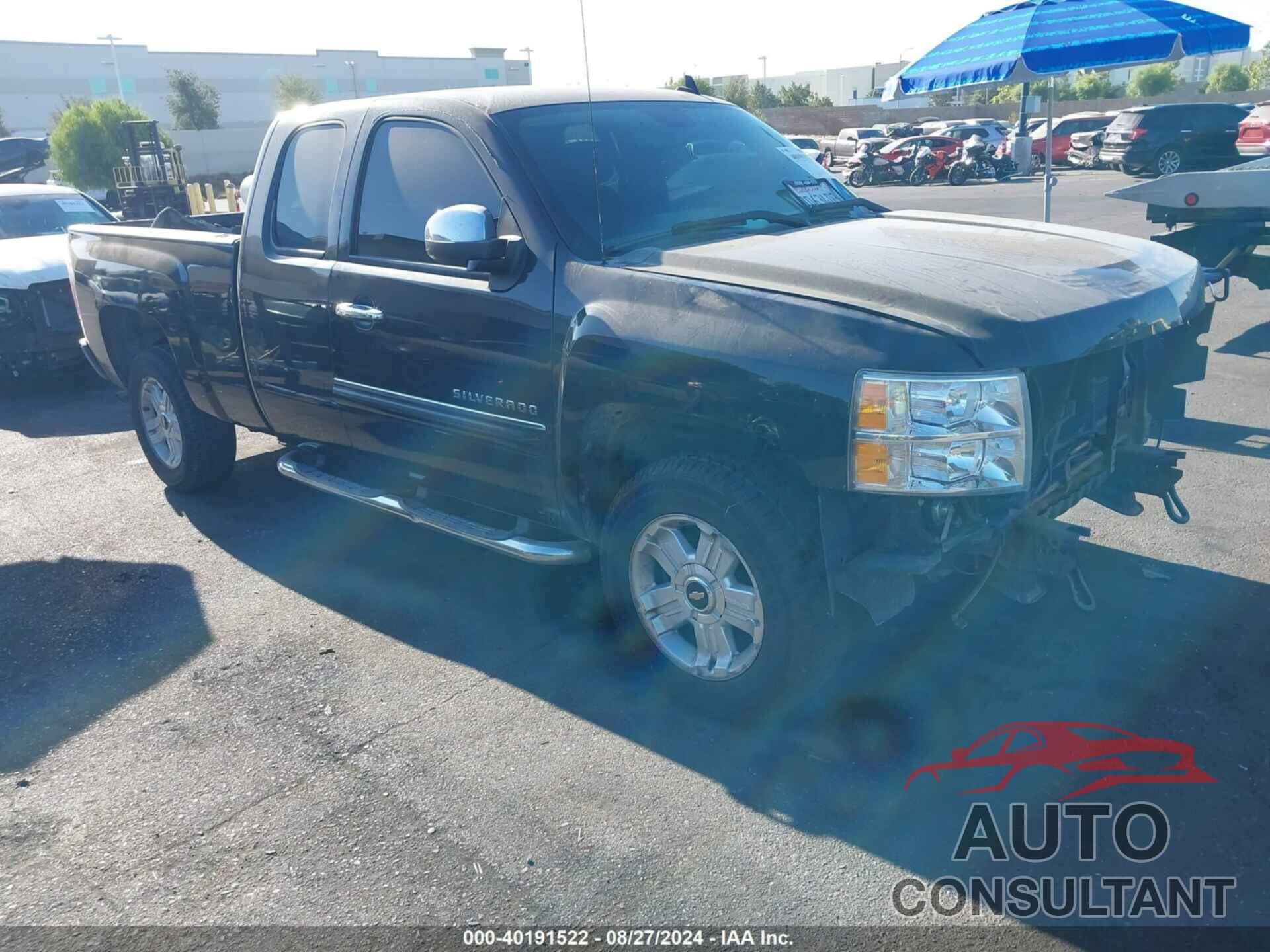 CHEVROLET SILVERADO 1500 2013 - 1GCRKSE77DZ267219