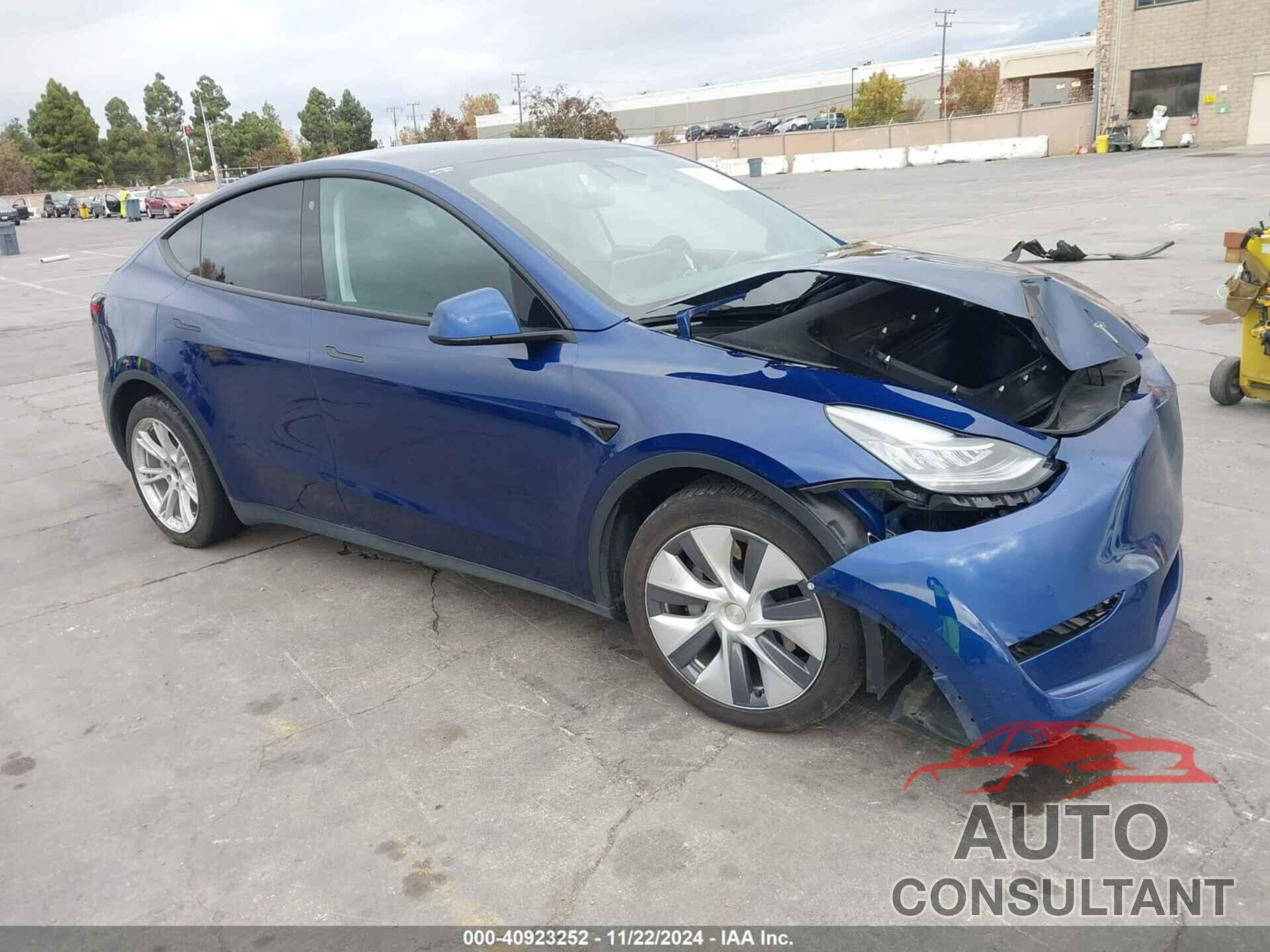 TESLA MODEL Y 2021 - 5YJYGDEE9MF295956