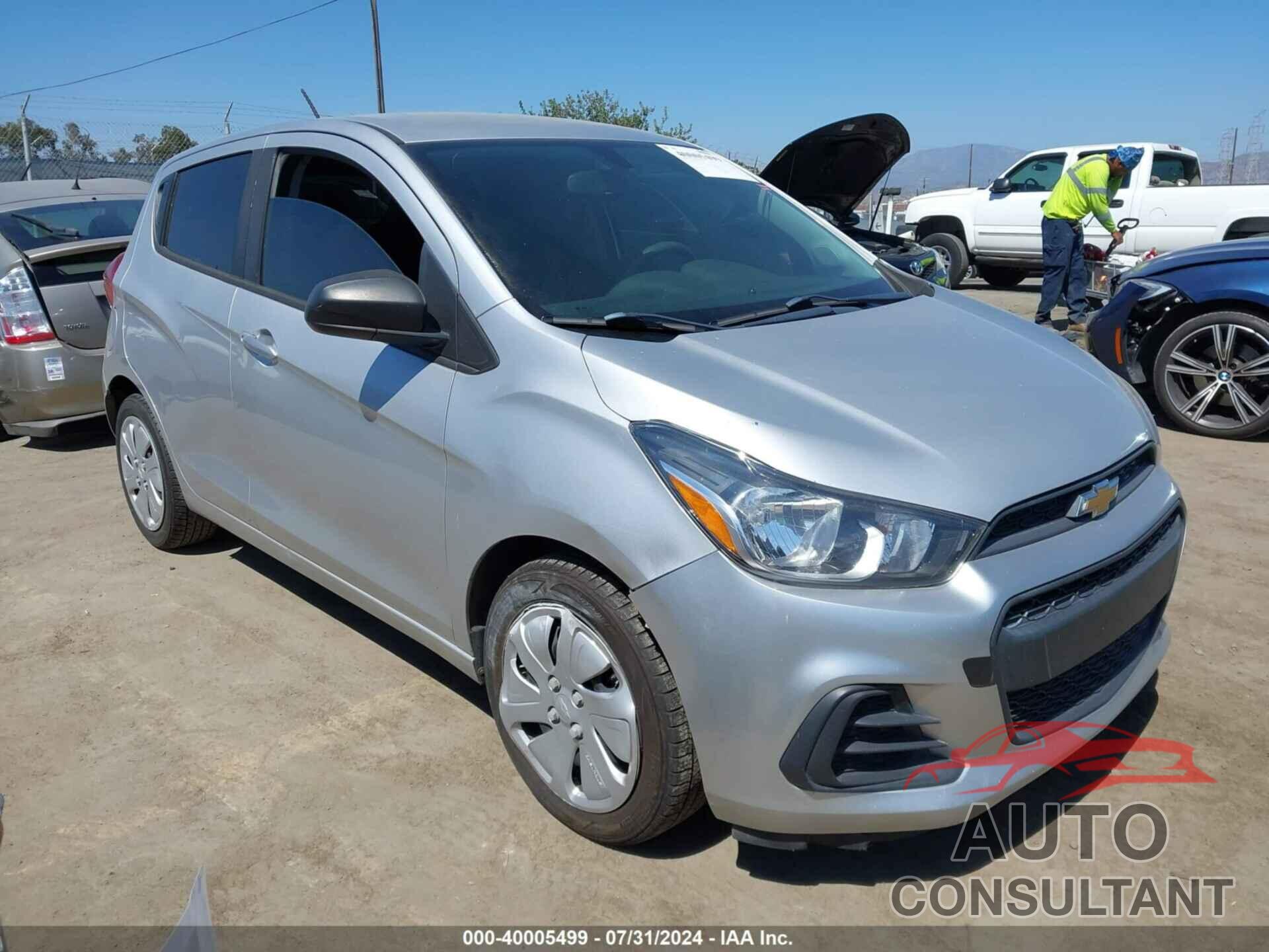 CHEVROLET SPARK 2018 - KL8CB6SA2JC481071