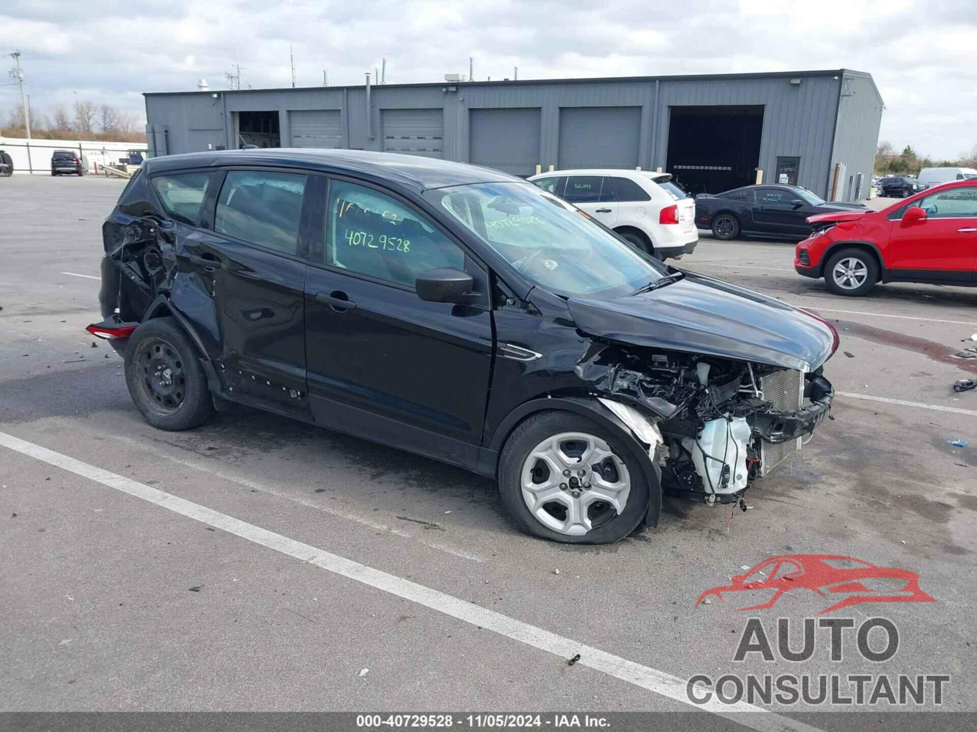 FORD ESCAPE 2019 - 1FMCU0F75KUC50069