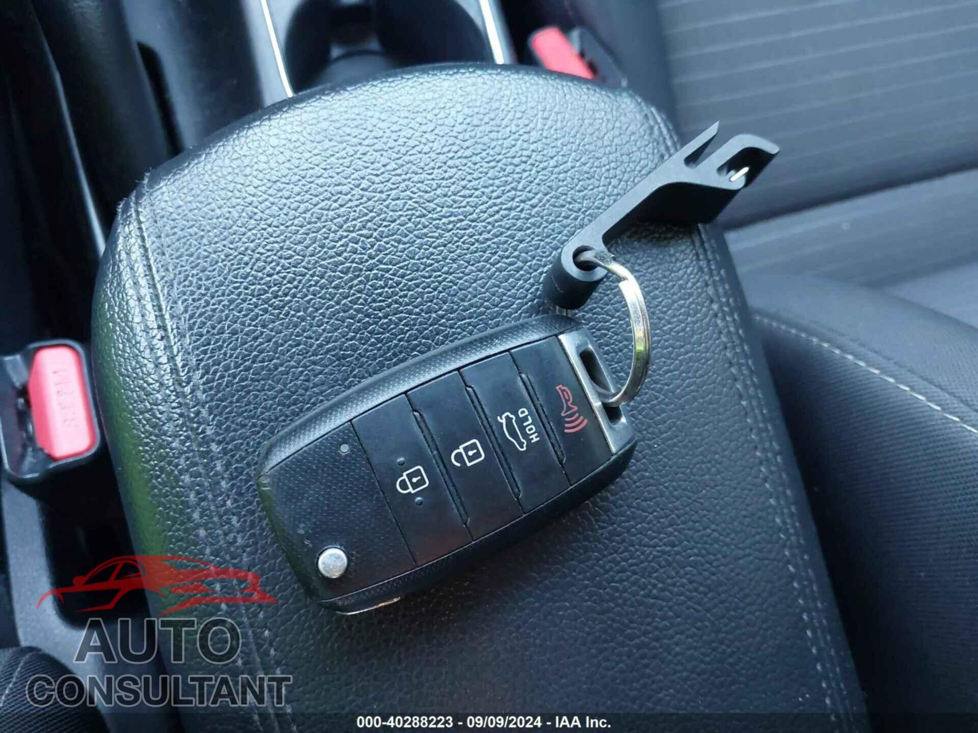 KIA FORTE 2017 - 3KPFL4A70HE015881