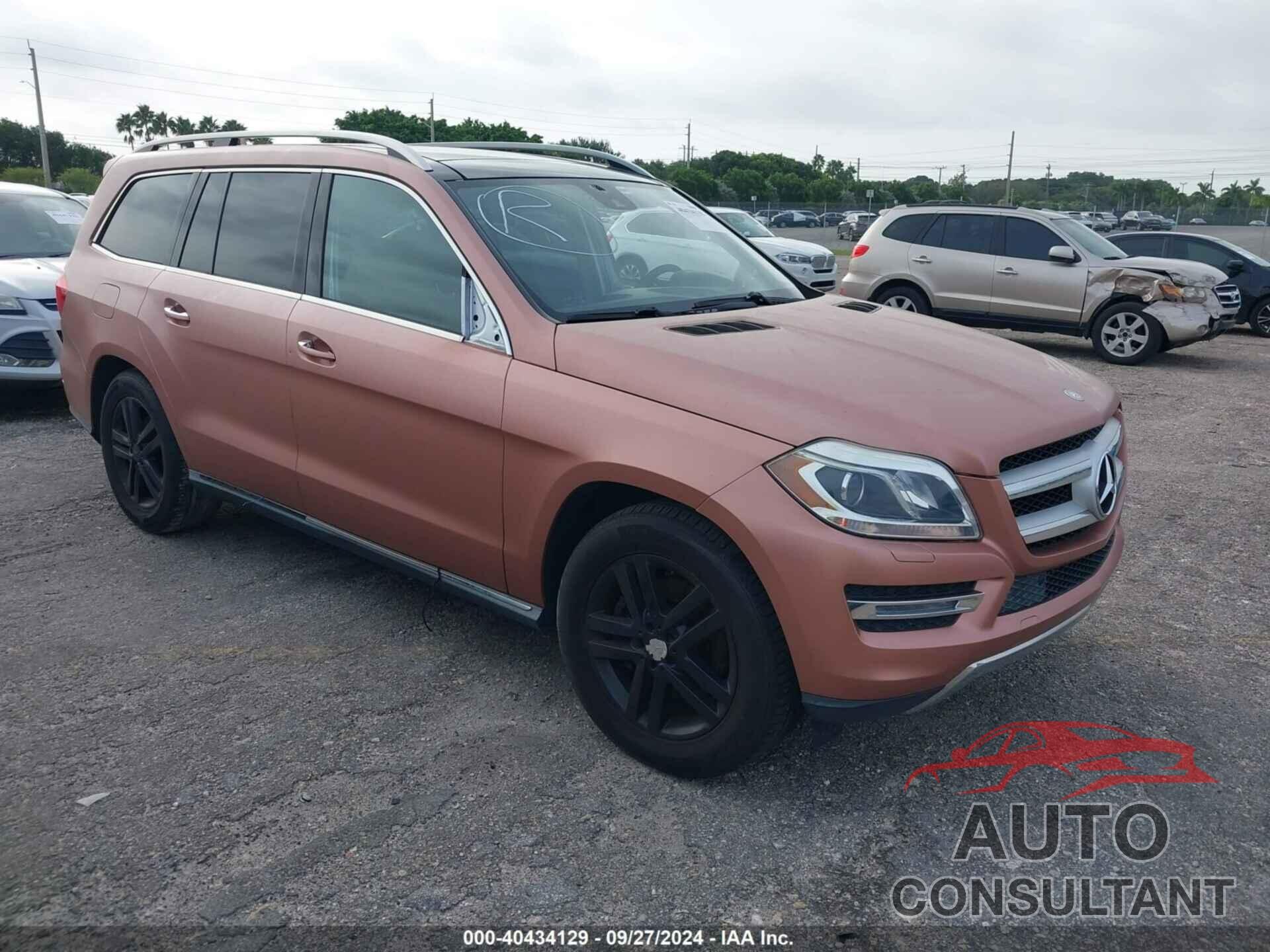 MERCEDES-BENZ GL 2016 - 4JGDF6EE4GA695591