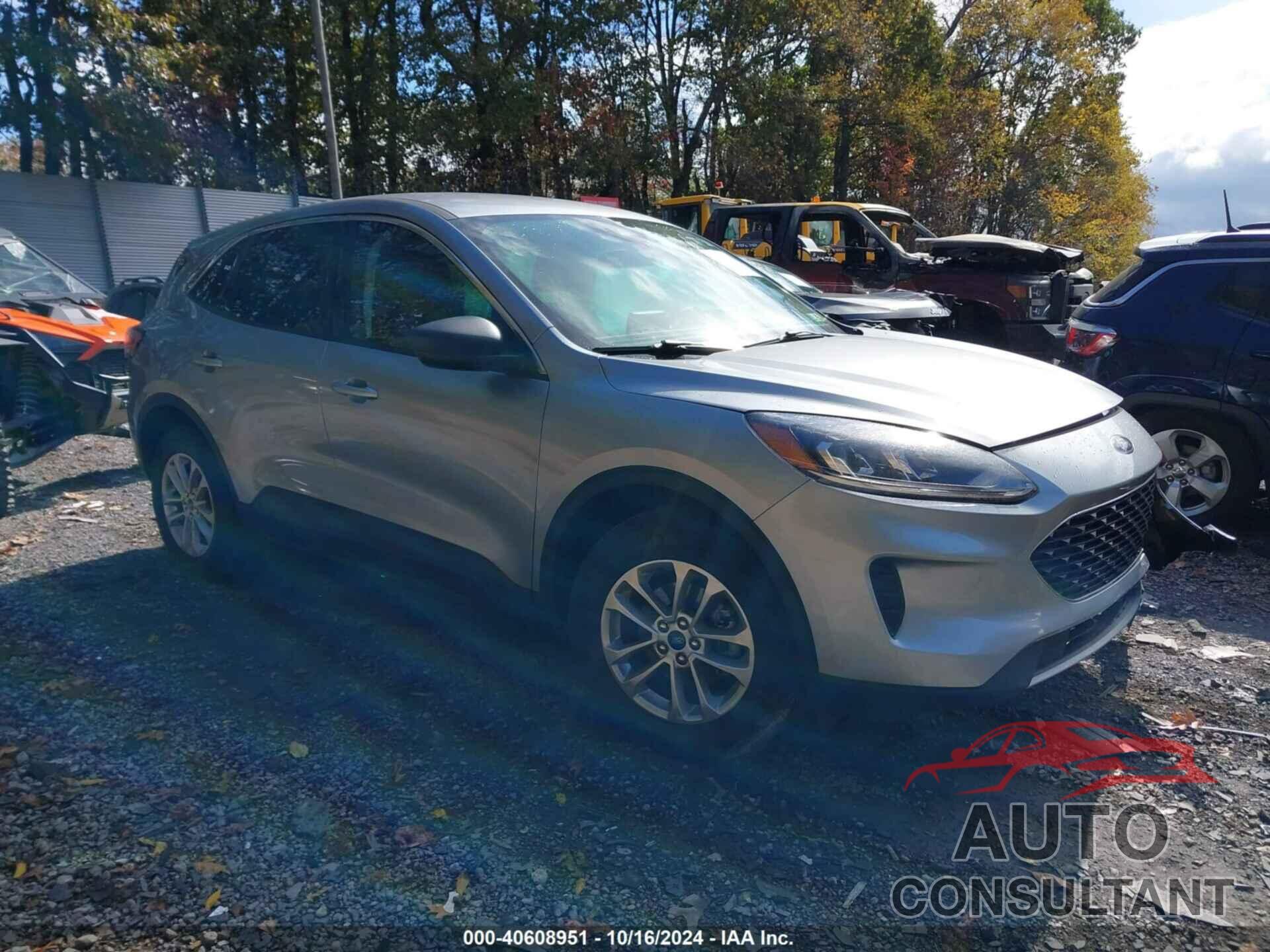 FORD ESCAPE 2022 - 1FMCU9G62NUB33032