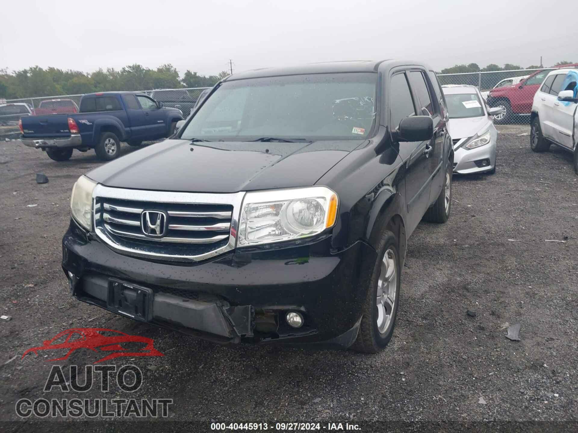 HONDA PILOT 2013 - 5FNYF4H53DB048043