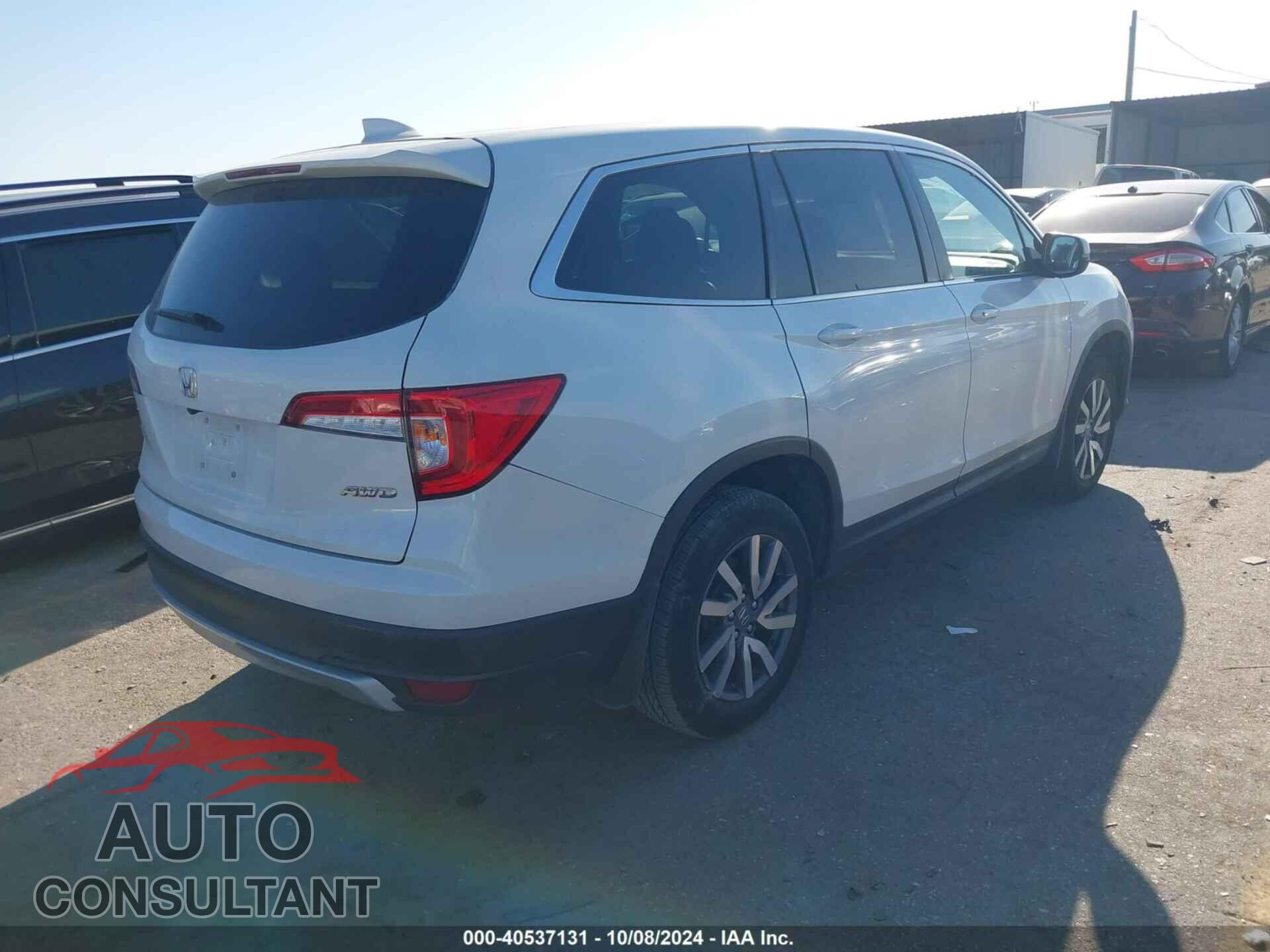 HONDA PILOT 2021 - 5FNYF6H52MB063161