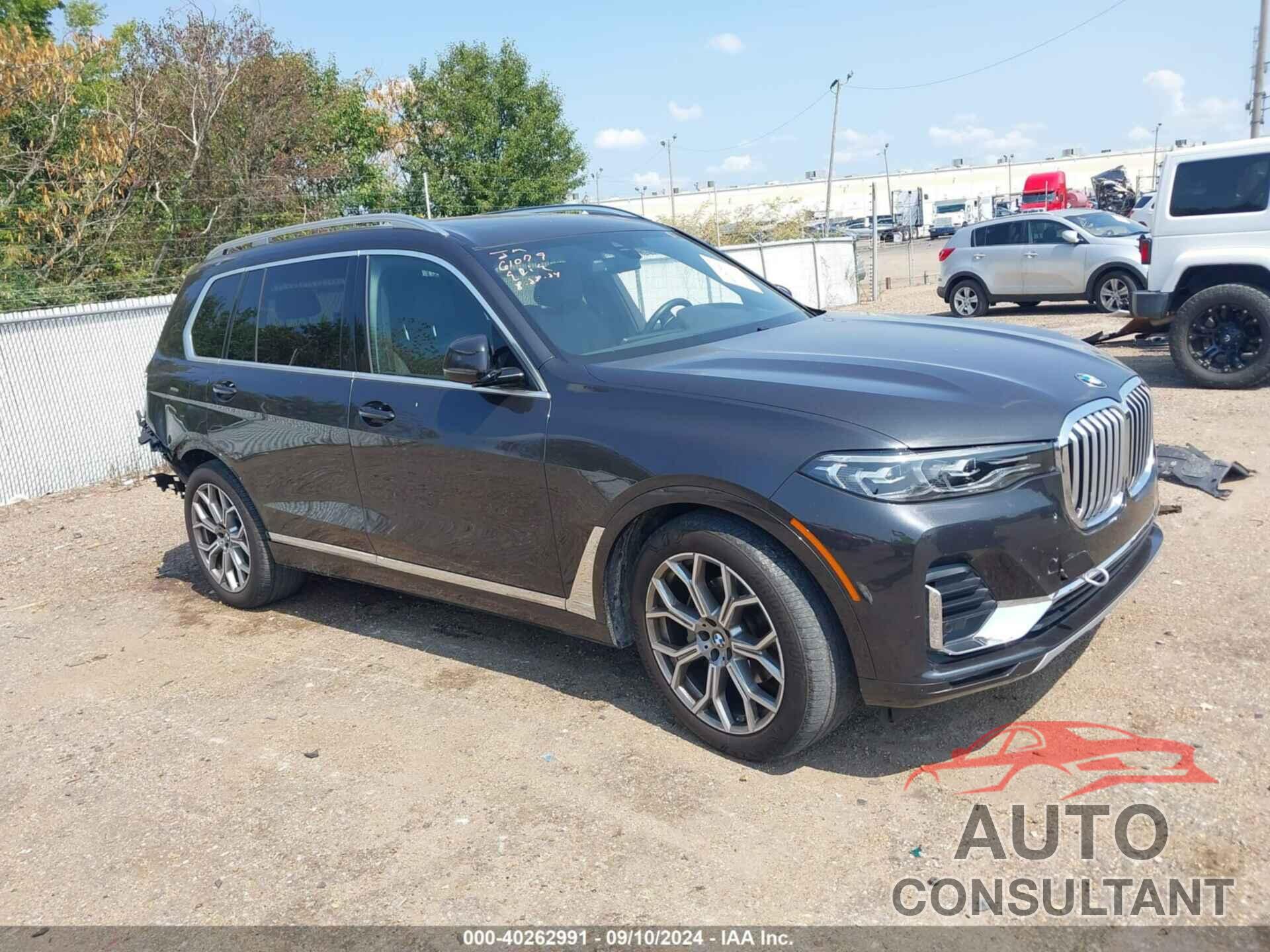 BMW X7 2022 - 5UXCW2C05N9L18538