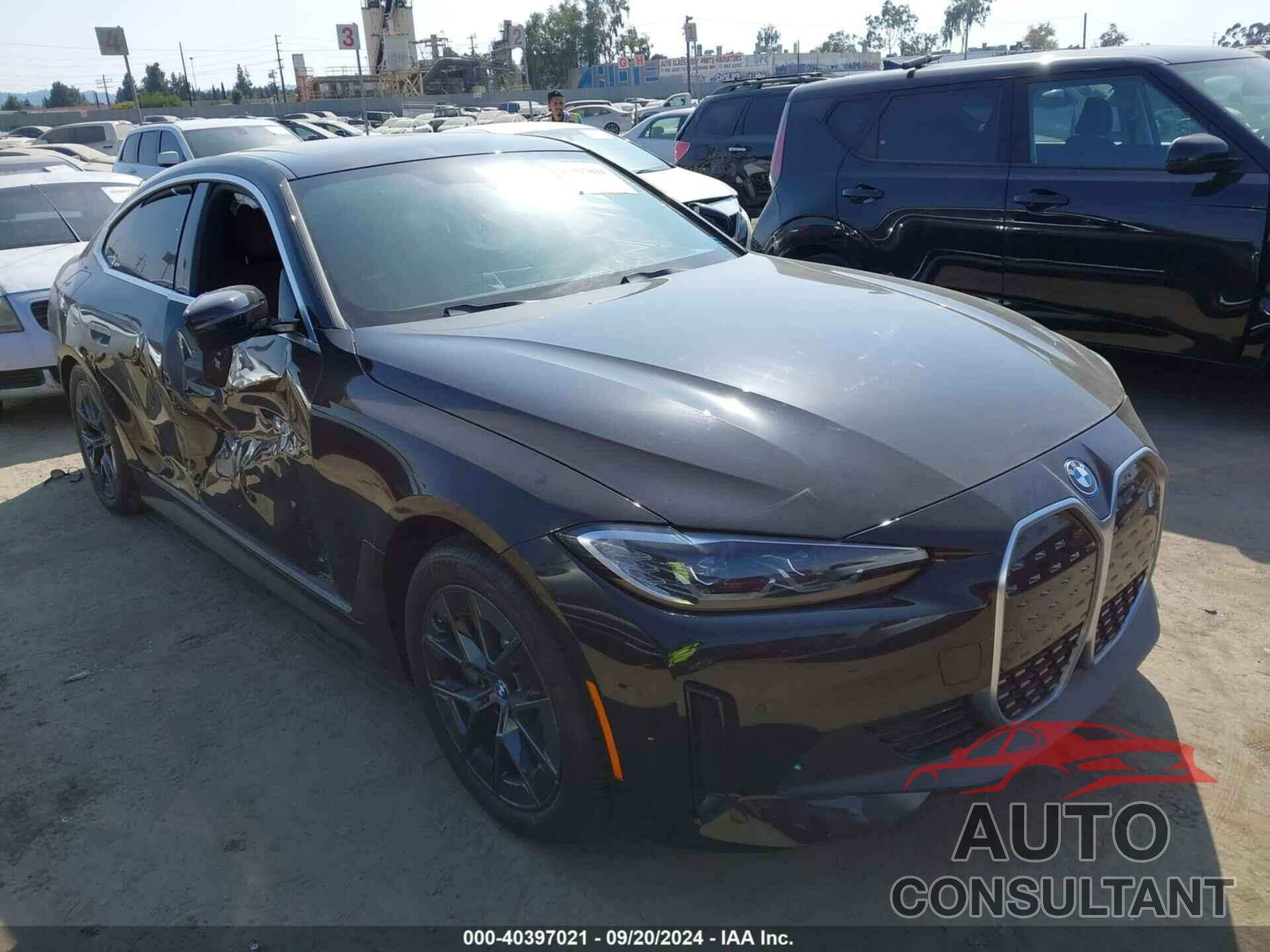 BMW I4 2024 - WBY43AW09RFS93217