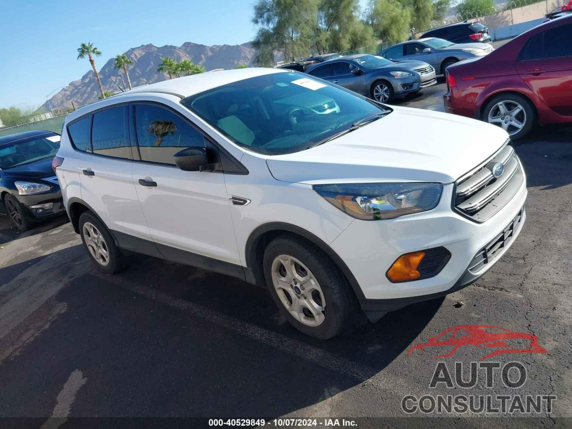 FORD ESCAPE 2019 - 1FMCU0F75KUB11723