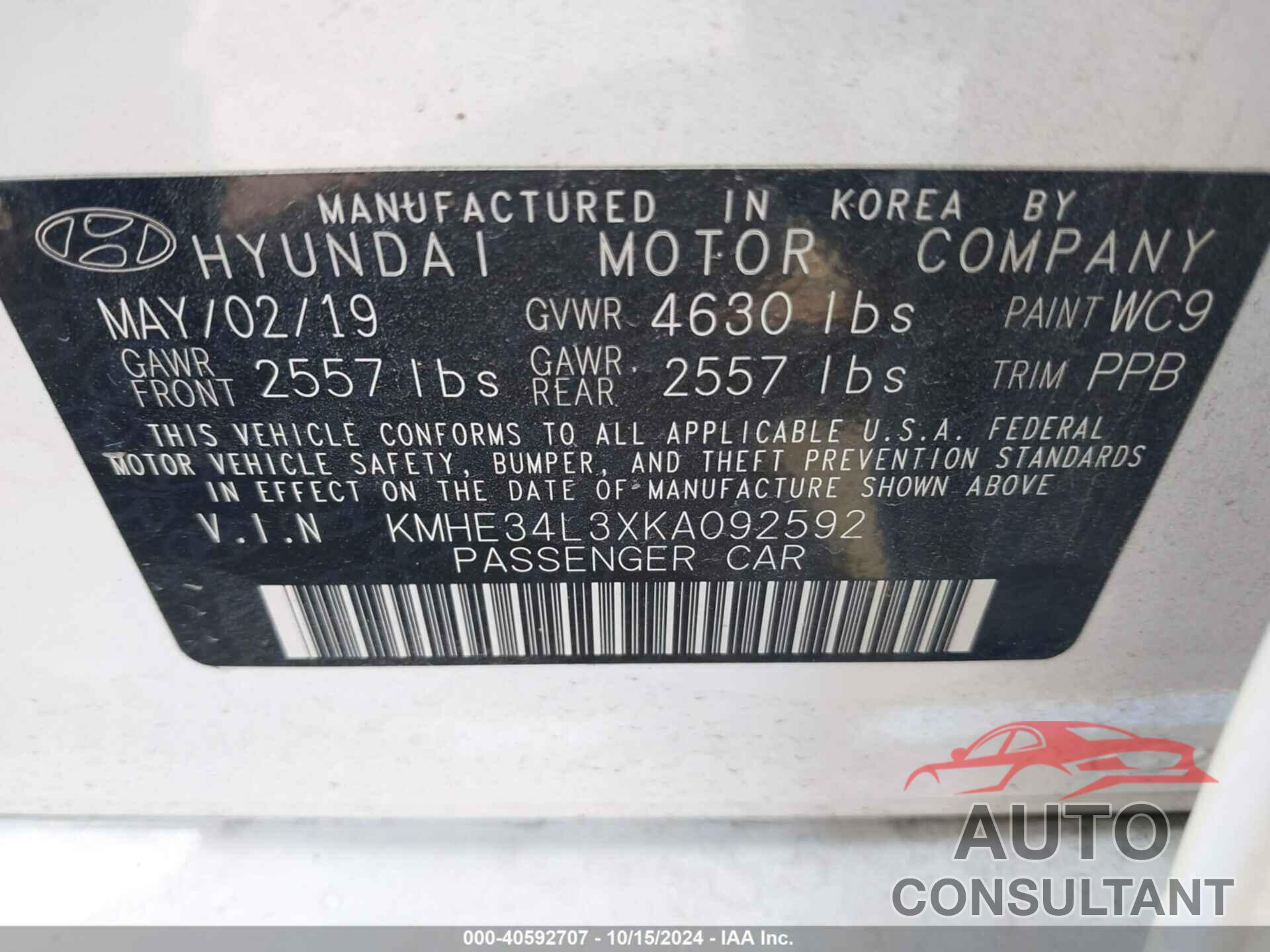 HYUNDAI SONATA HYBRID 2019 - KMHE34L3XKA092592