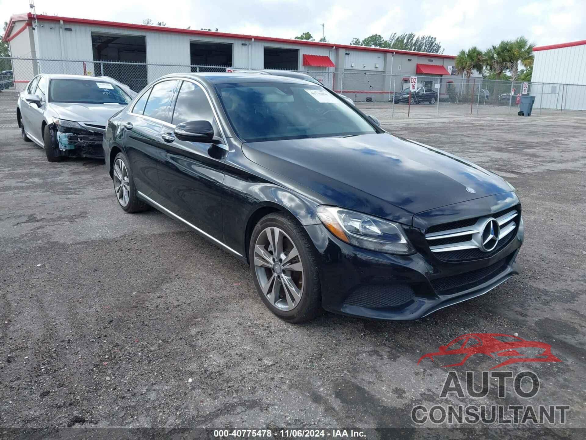 MERCEDES-BENZ C 300 2016 - 55SWF4JB5GU100864