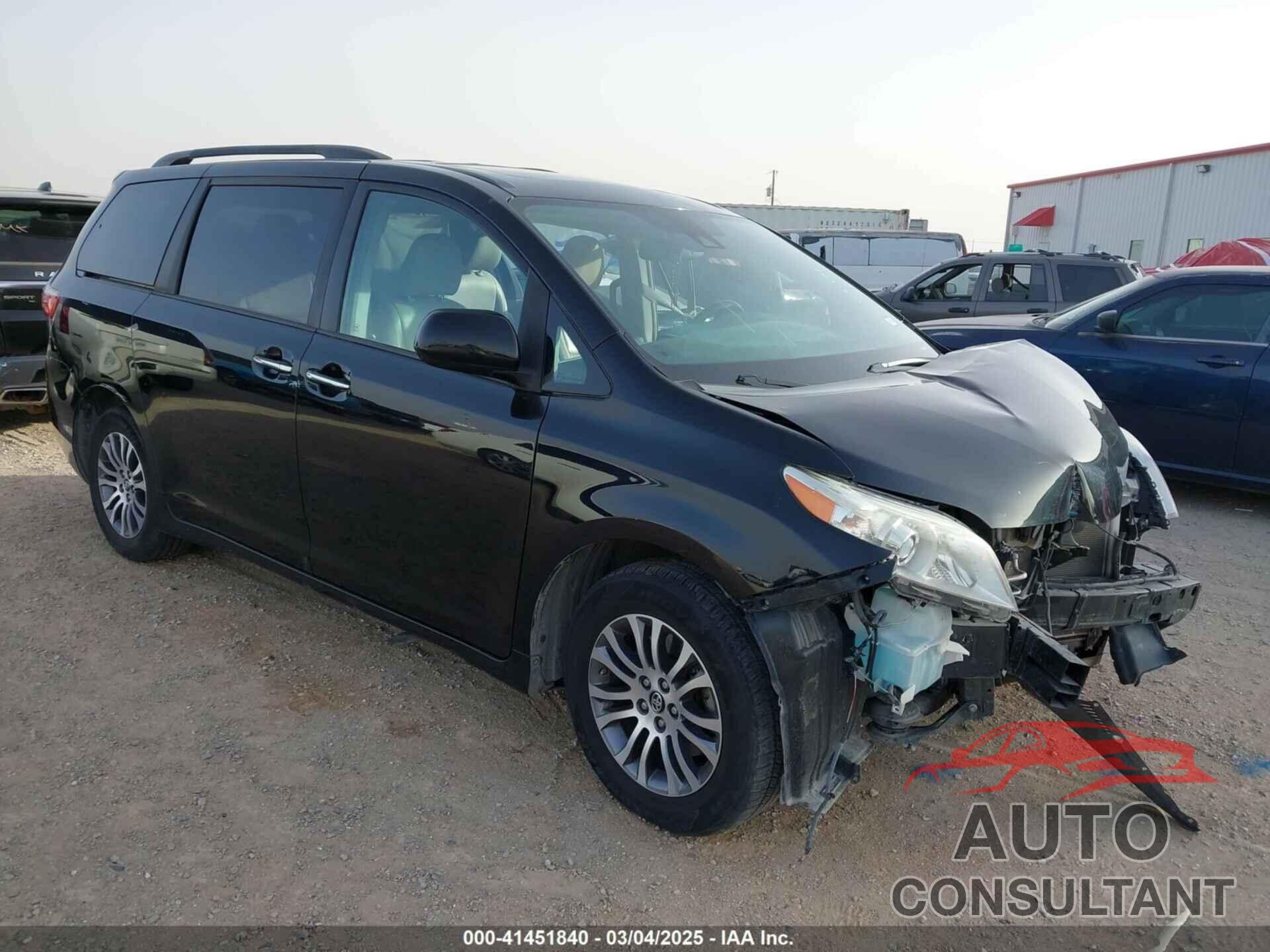 TOYOTA SIENNA 2019 - 5TDYZ3DCXKS986393