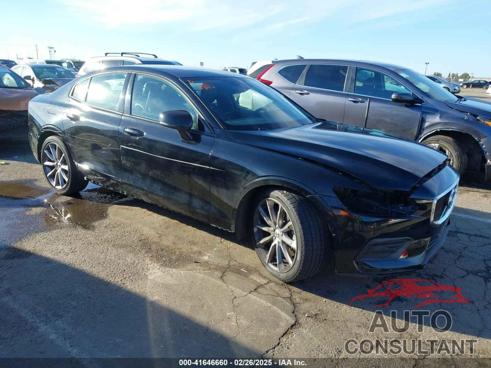 VOLVO S60 2019 - 7JRA22TK0KG013107