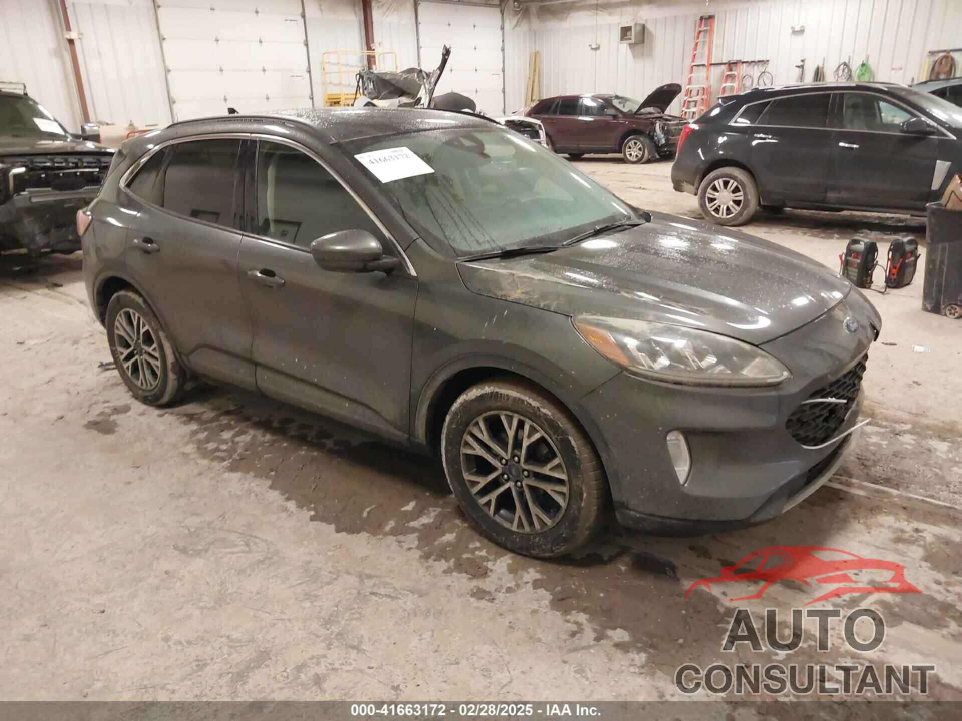 FORD ESCAPE 2020 - 1FMCU0H60LUA14872