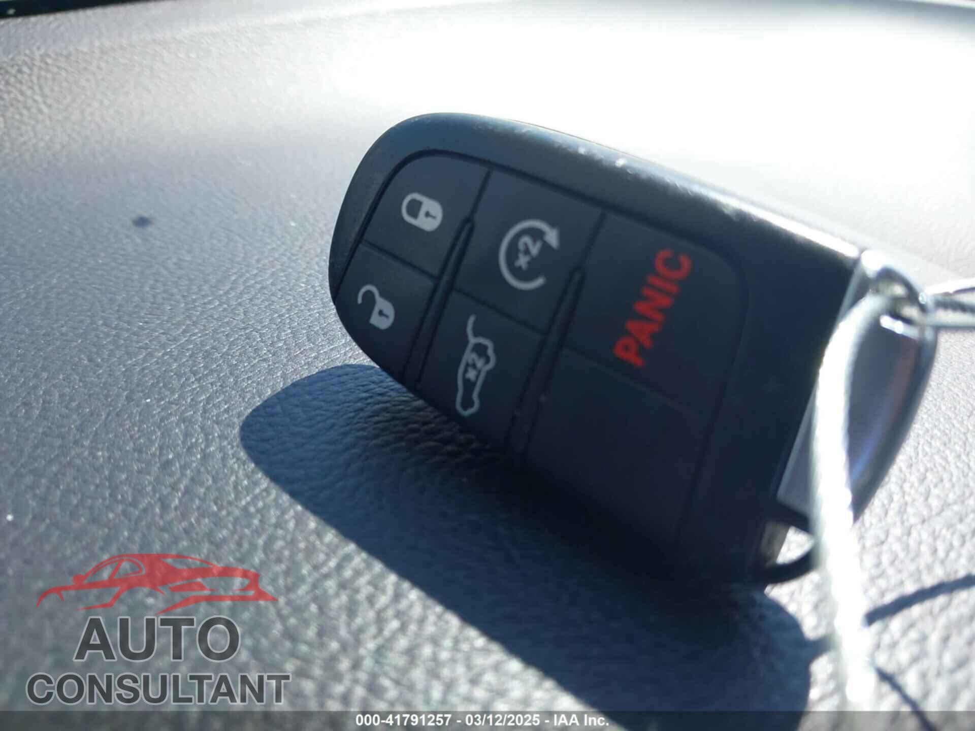 DODGE DURANGO 2019 - 1C4RDJDG7KC586237