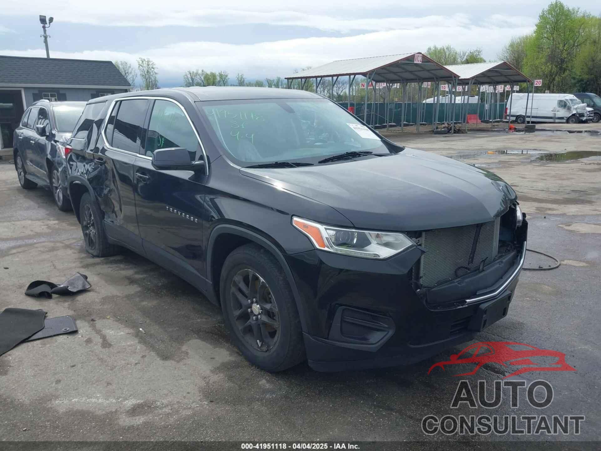 CHEVROLET TRAVERSE 2019 - 1GNEVFKW3KJ114655