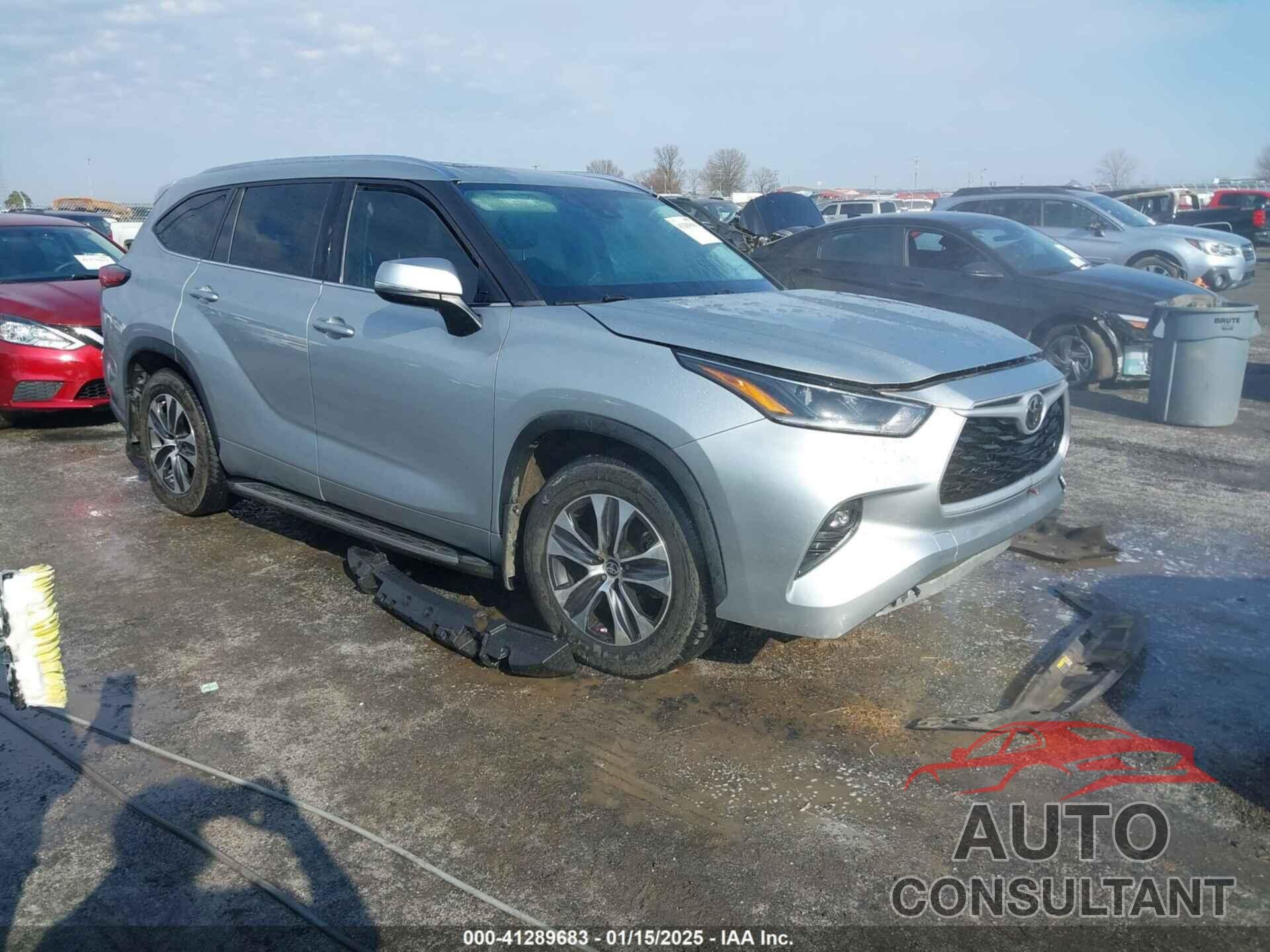 TOYOTA HIGHLANDER 2021 - 5TDGZRAH8MS534881