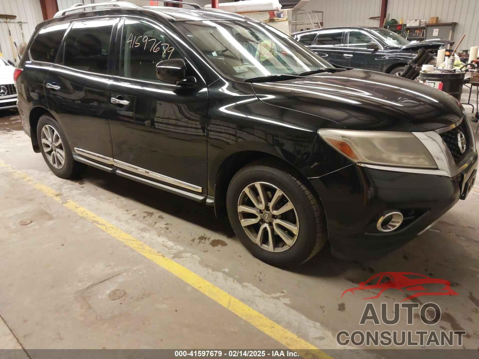 NISSAN PATHFINDER 2014 - 5N1AR2MN5EC685917