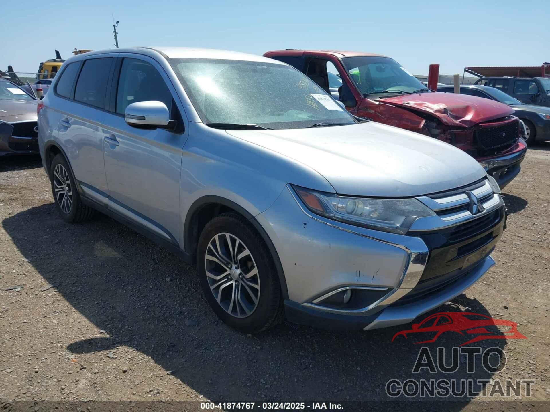 MITSUBISHI OUTLANDER 2016 - JA4AD3A32GZ016879
