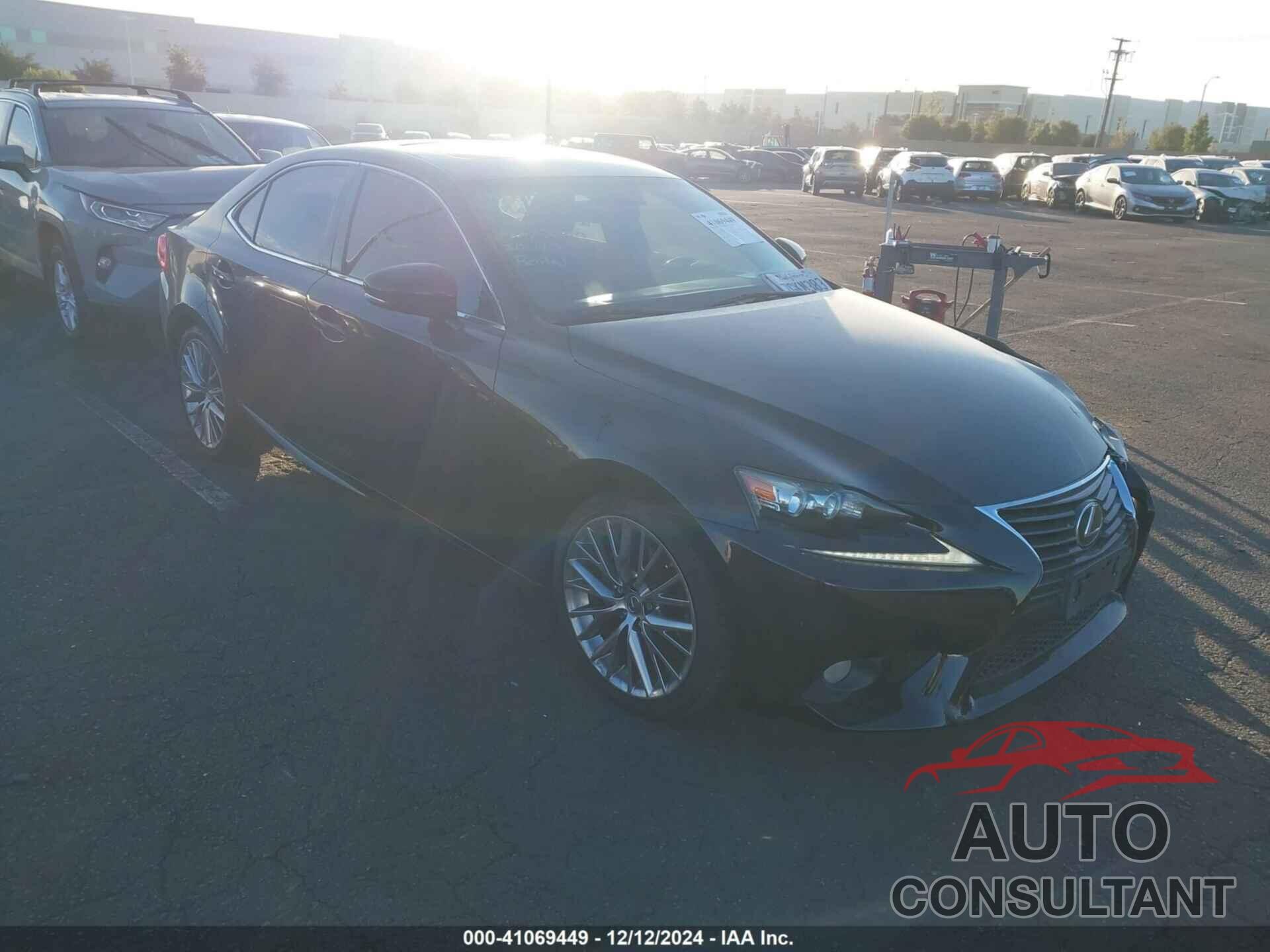 LEXUS IS 250 2014 - JTHBF1D20E5032948