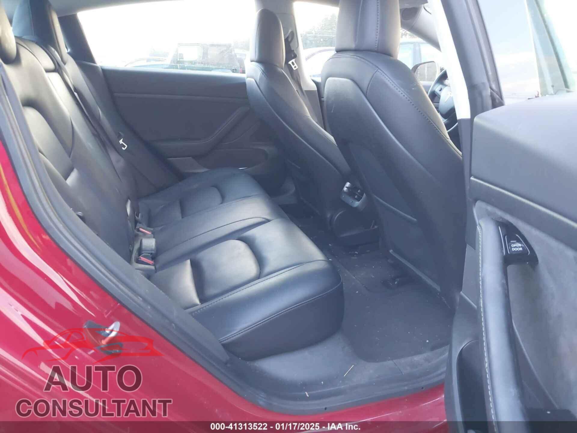 TESLA MODEL 3 2020 - 5YJ3E1EA9LF705682