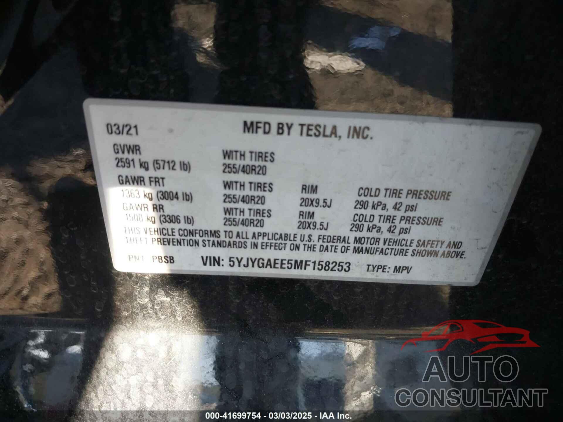 TESLA MODEL Y 2021 - 5YJYGAEE5MF158253