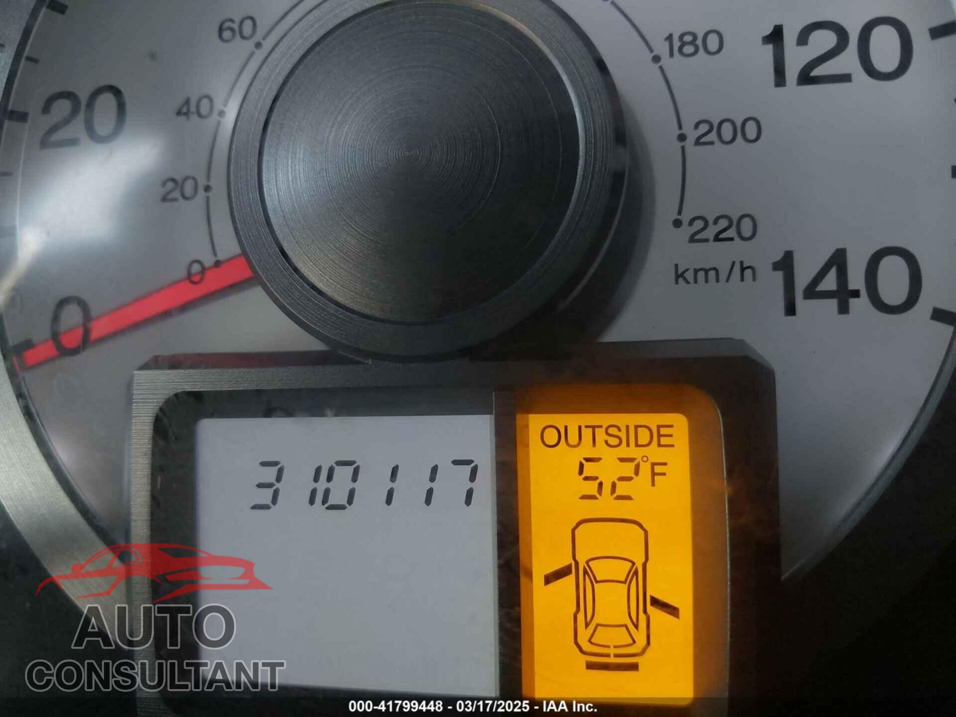 HONDA PILOT 2011 - 5FNYF3H40BB005357
