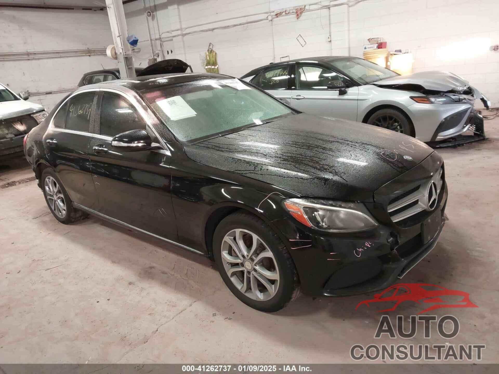 MERCEDES-BENZ C 300 2015 - 55SWF4KB3FU017110