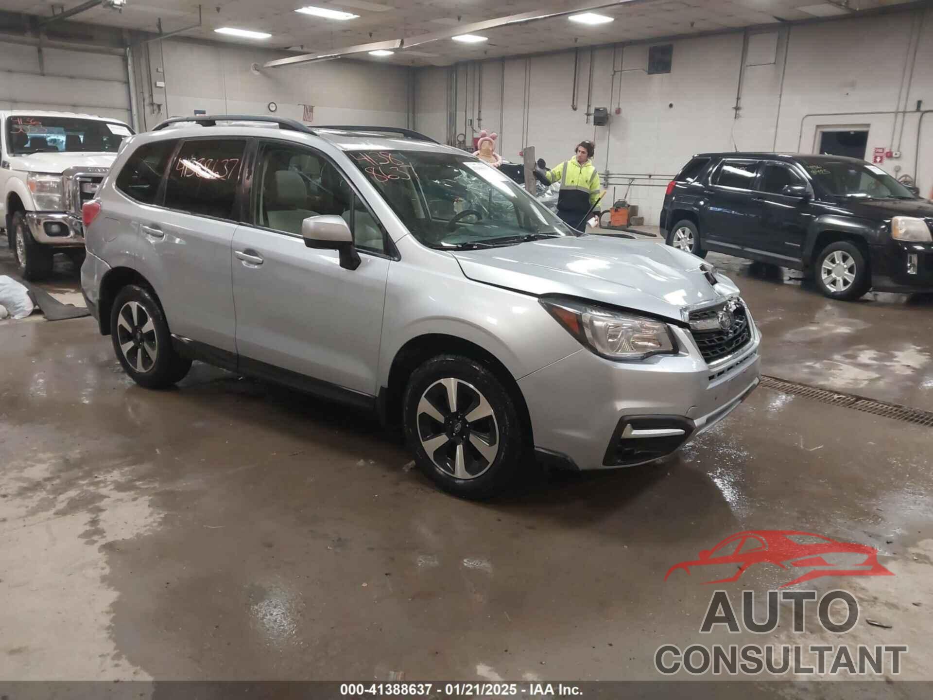 SUBARU FORESTER 2017 - JF2SJAECXHH431104