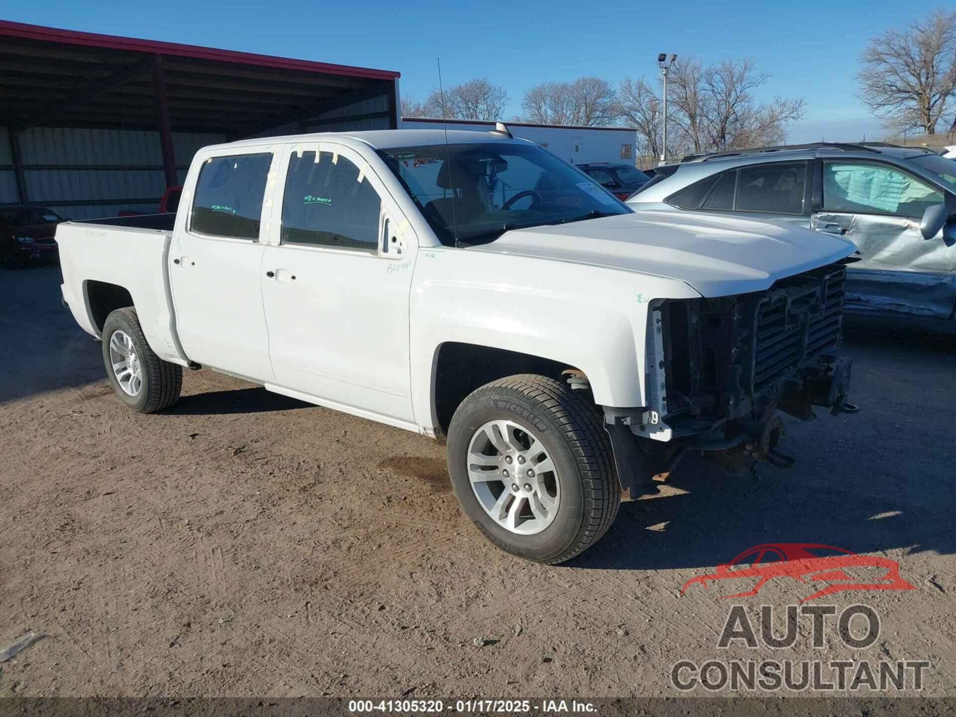 CHEVROLET SILVERADO 1500 2018 - 3GCUKREC3JG464027