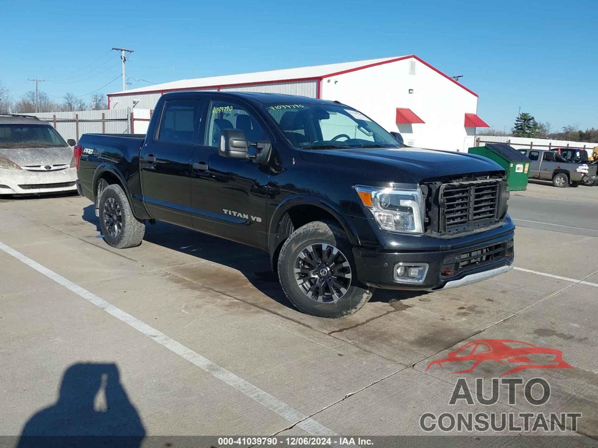 NISSAN TITAN 2018 - 1N6AA1E50JN535004